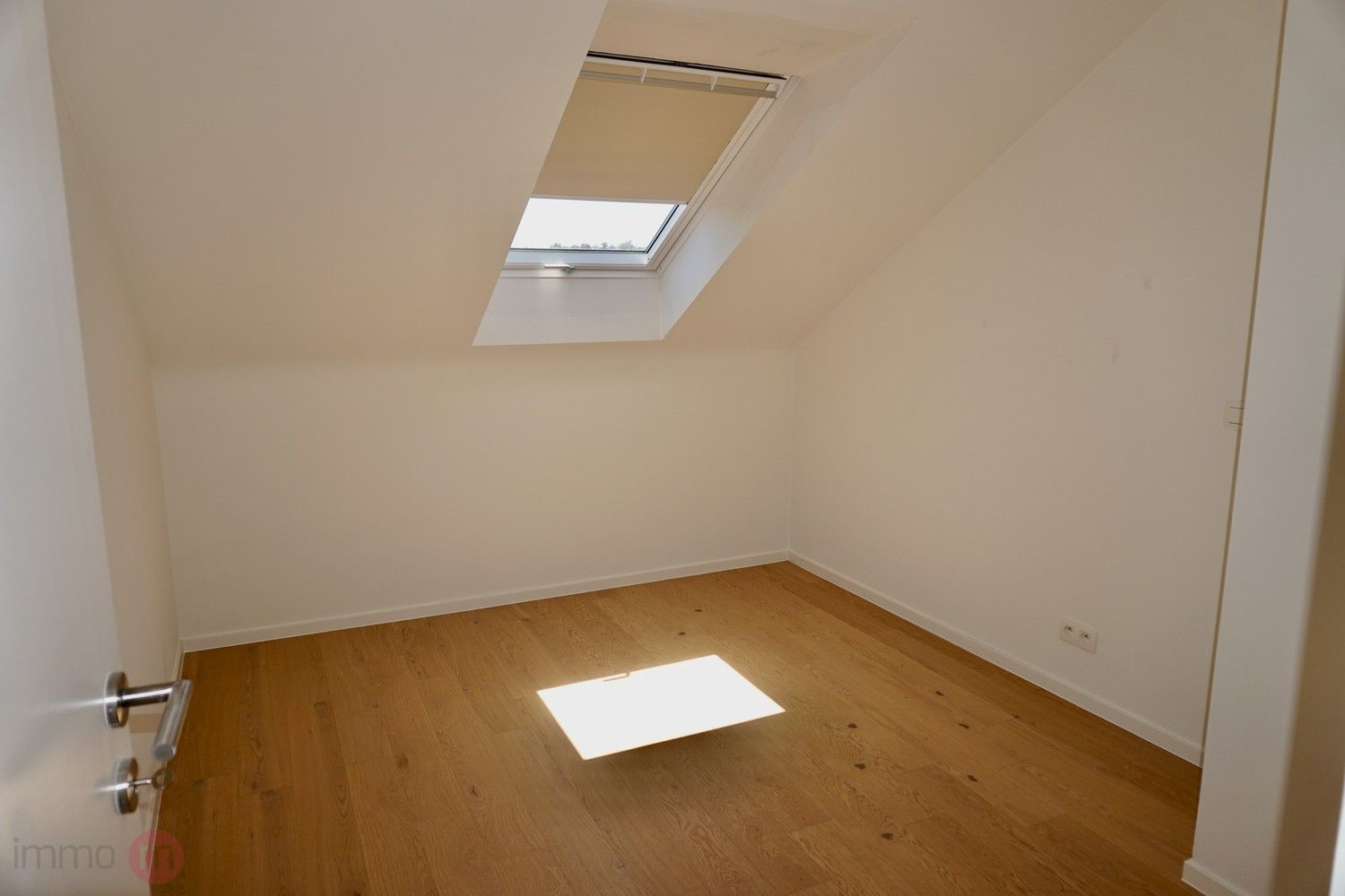 Nieuwbouwwoning te huur met 3 slaapkamers, tuin en parkeerplaats foto 25