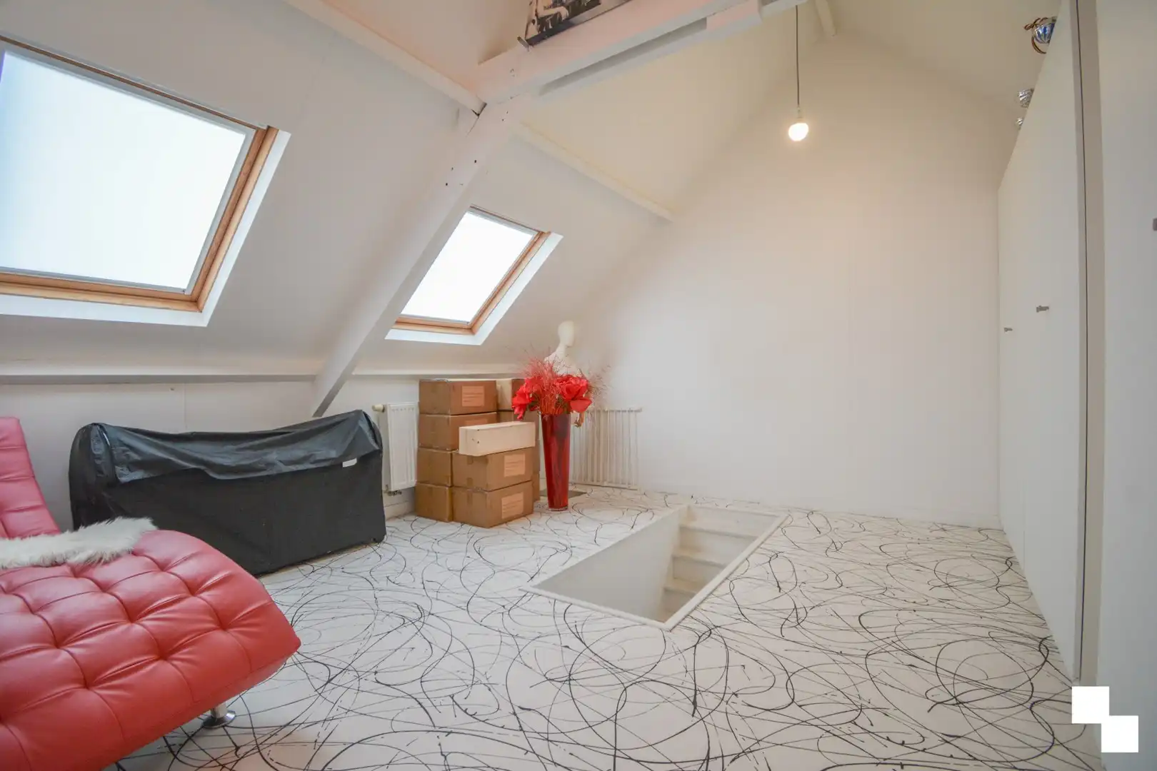Verrassend ruime gezinswoning in hartje Roeselare foto 14