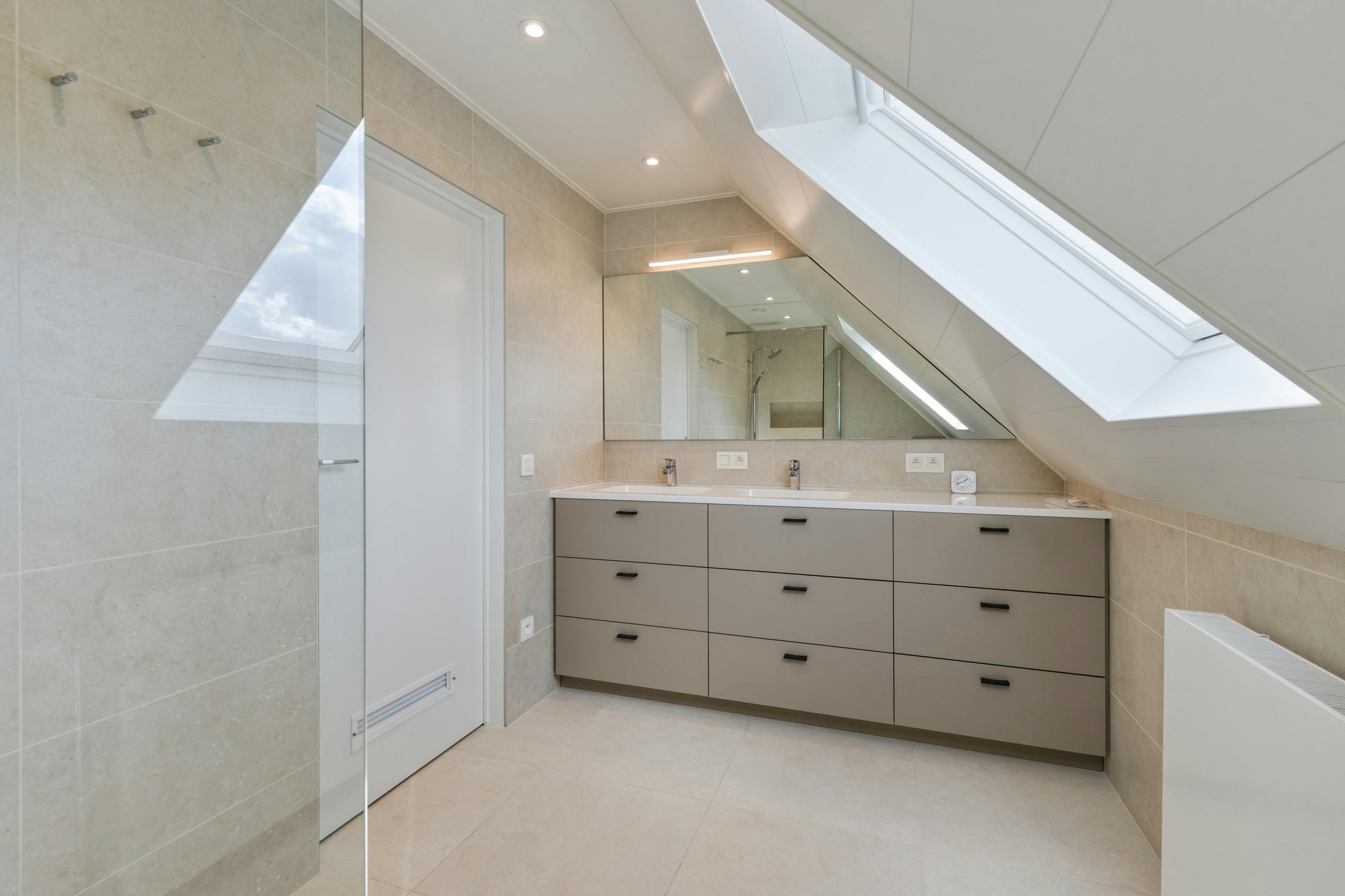 Villa te koop met 5 kamers in Dikkebus op 708m² foto 32