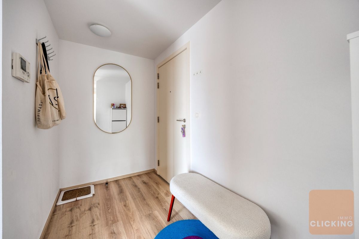 Gezellig en Licht 2-Slaapkamerappartement in Oudergem foto 6
