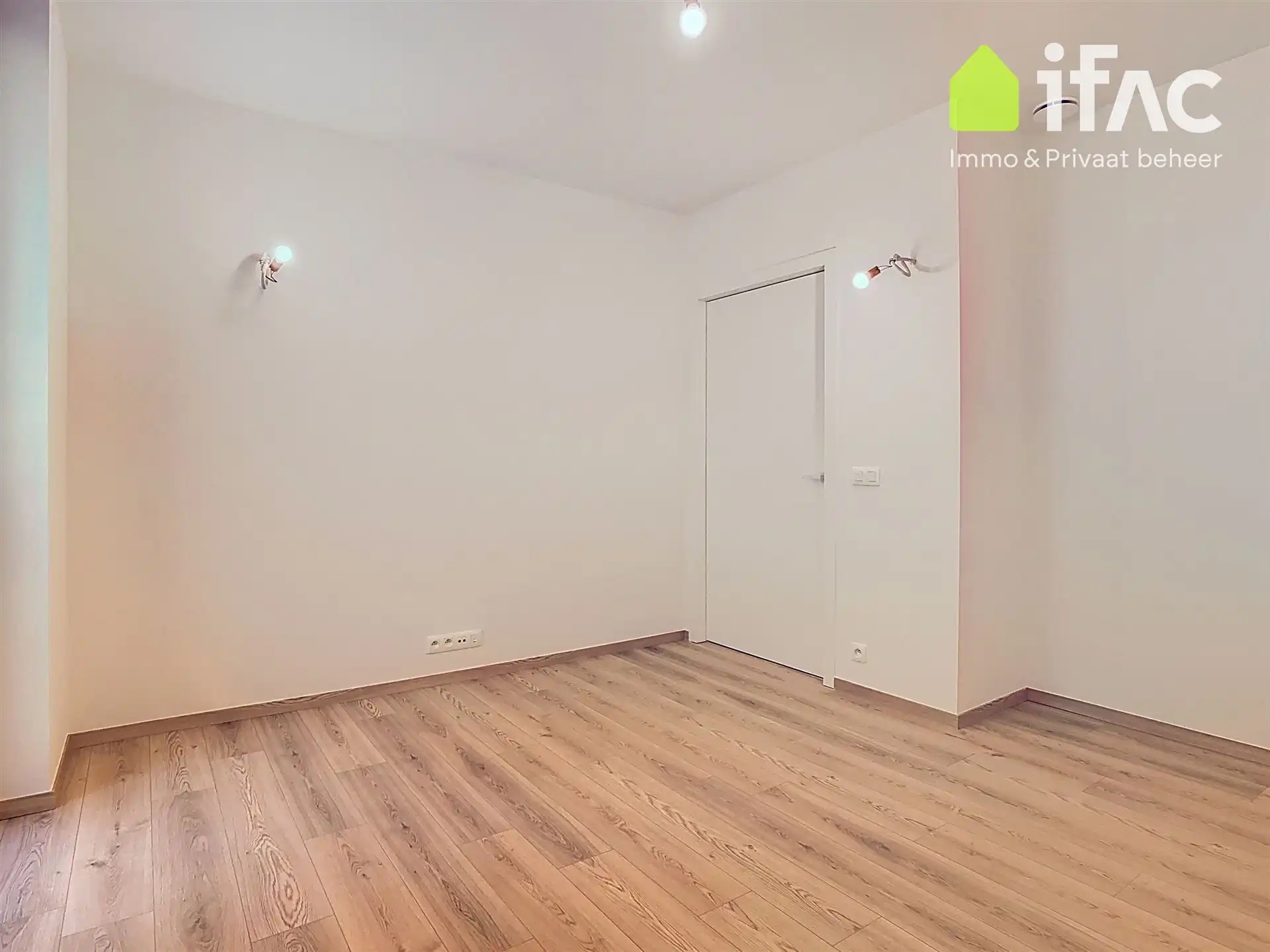 Nieuwbouwappartement 2 slpk en parking foto 16