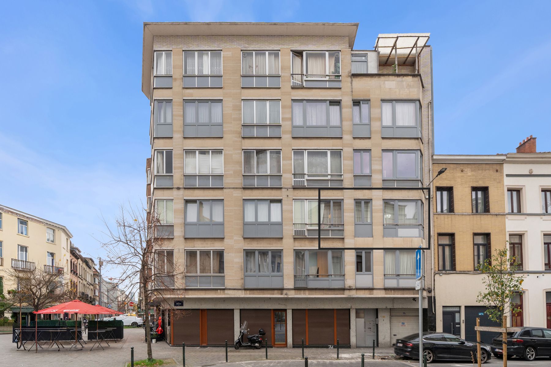 Instapklaar appartement met 2 slaapkamers nabij Tour & Taxis foto 10