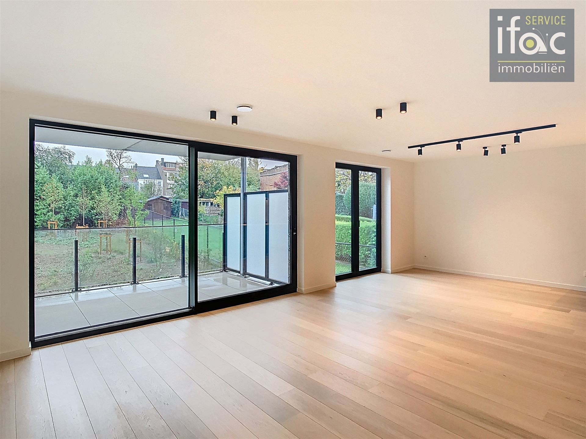 Modern en energiezuinig appartement met terras foto 2