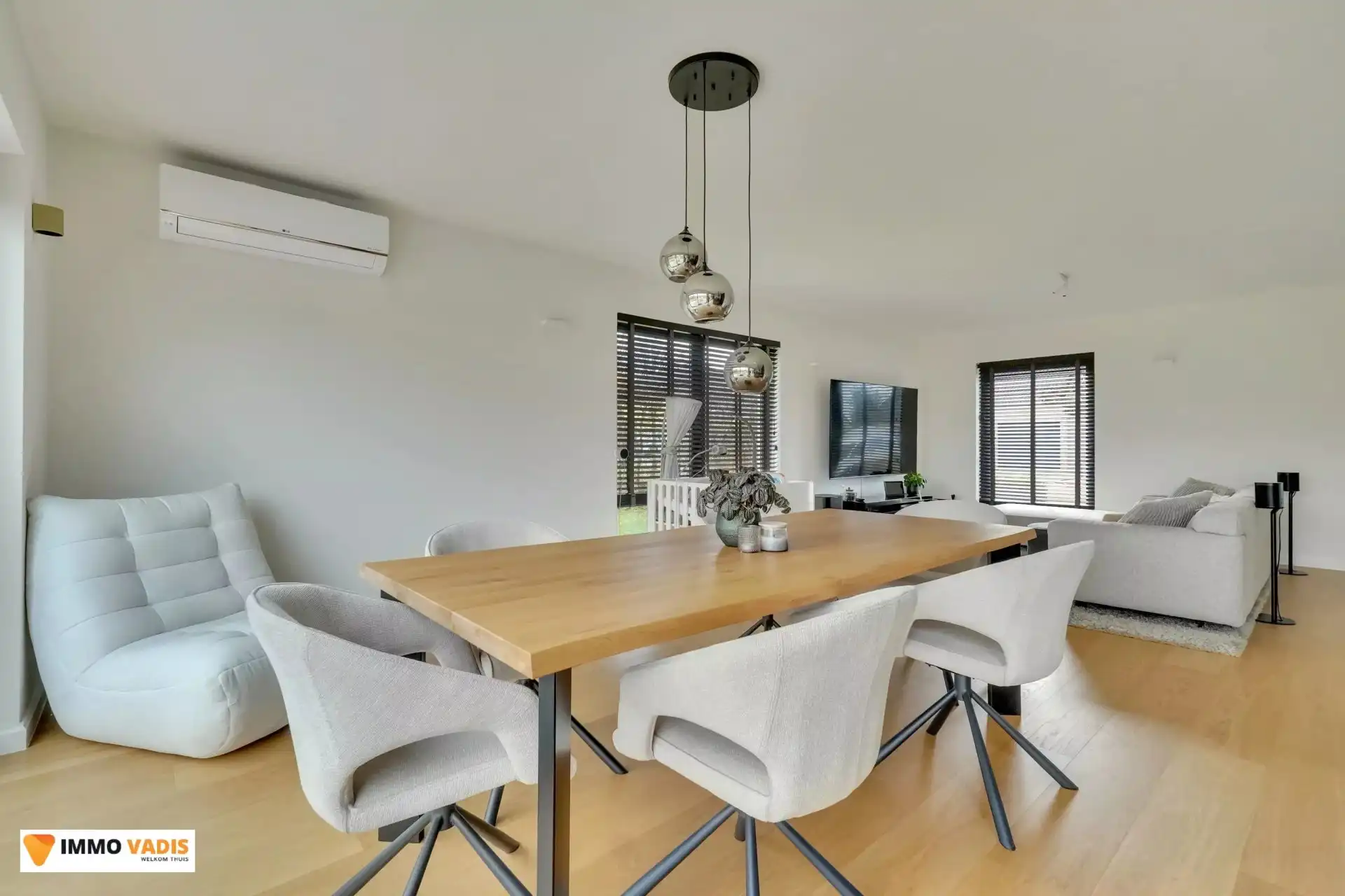 Exclusieve, vrijstaande woning met hoogwaardige afwerking foto 6