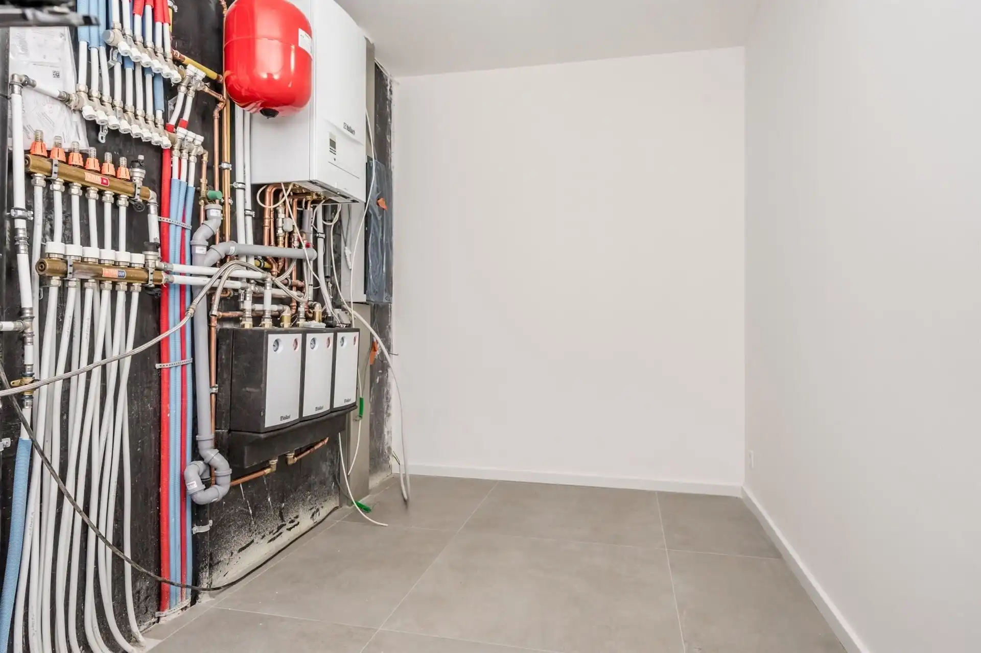  NIEUWBOUW HOB (met registratie 2% of 12 %) met 3 / 4  slaapkamers en mogelijkheid om Privé met Professioneel te combineren (verkoop met registratierechten!) foto 9