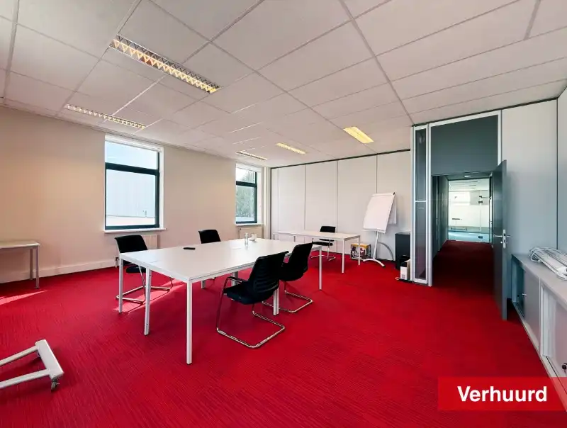 Sint-Niklaas - TE KOOP: Bedrijfsgebouw voor eigen gebruik of investering foto 17