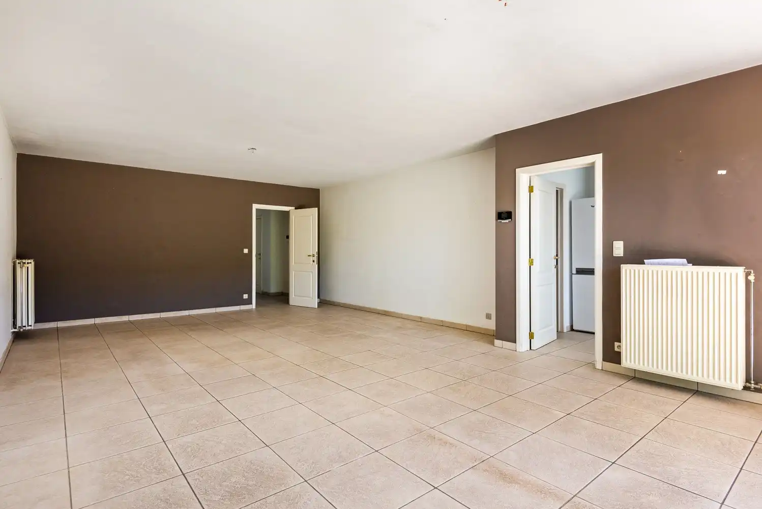 2-slaapkamer appartement met zonnige tuin en garagebox te Wijnegem foto 4