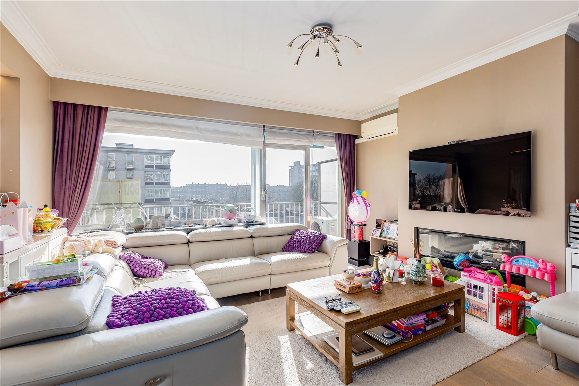 Ruim 2 slaapkamer appartement met ruim zuidterras foto 3