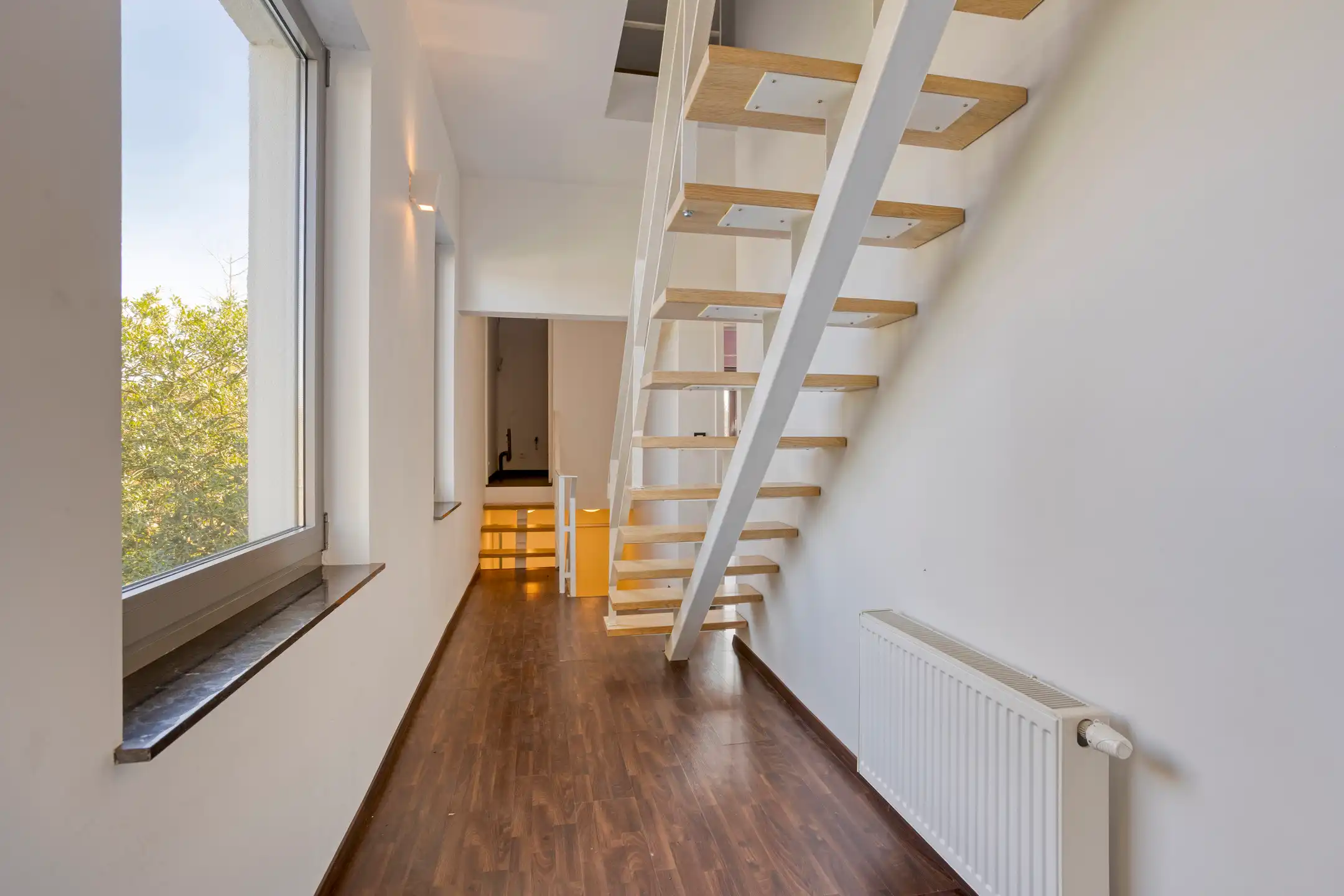 Woonst met handelsruimte op een strategische locatie foto 21