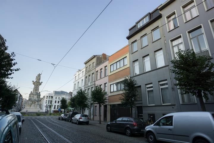 Leuk appartementje op het Zuid aan de Marnixplaats foto 2