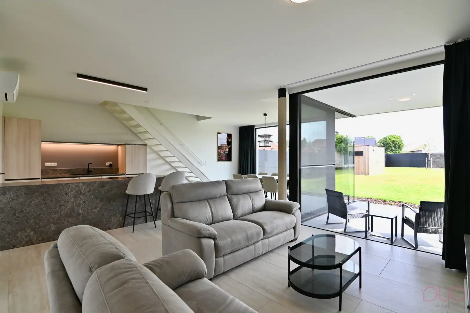 Moderne, stijlvolle nieuwbouwwoning in Wilderen inclusief diverse roerende goederen foto 9