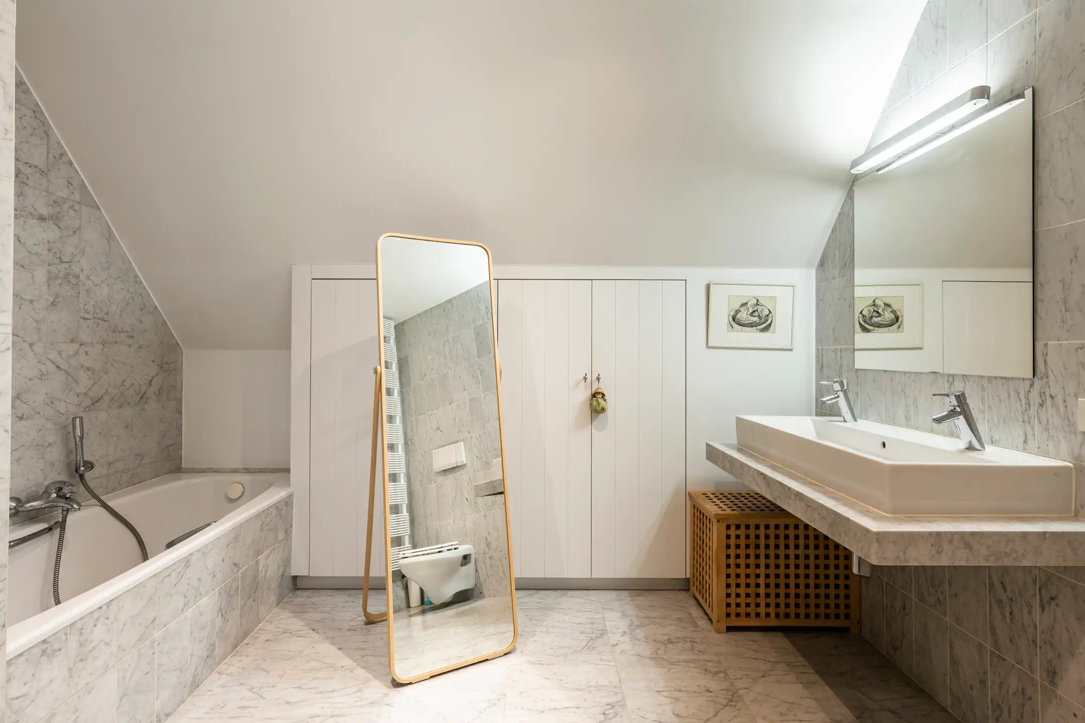 Exclusieve villa met zwembad in doodlopende straat foto 19