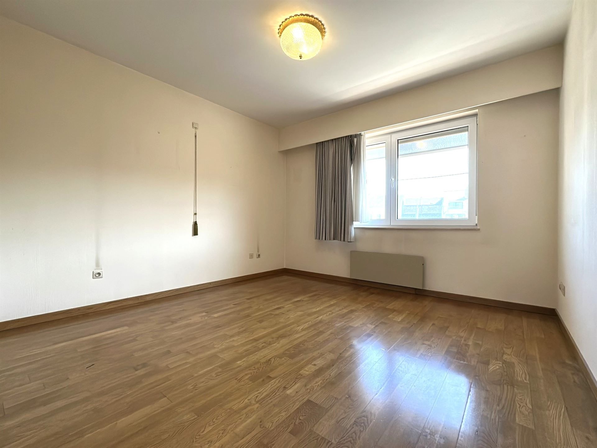 appartement met garage en zonnig terras in hartje Dendermonde foto 3