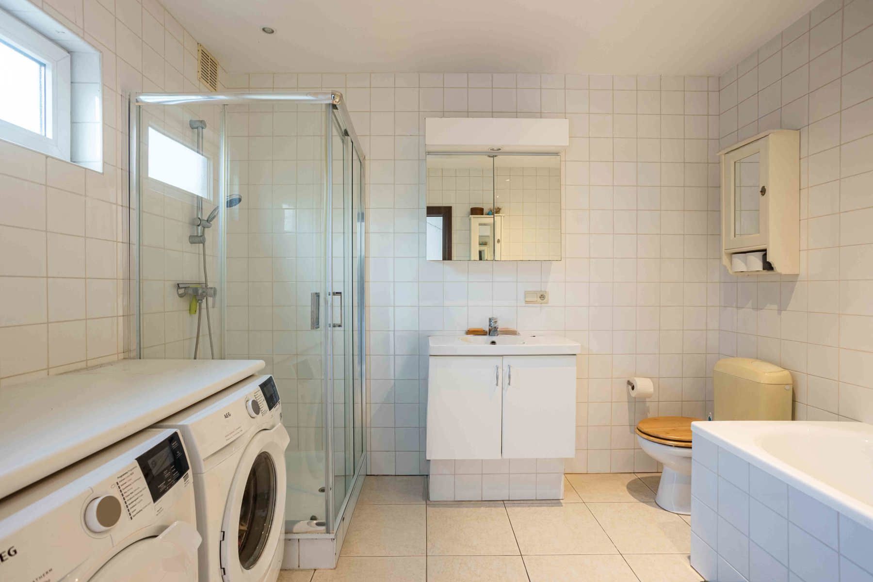 Karaktervolle woning op uitstekende locatie foto 16