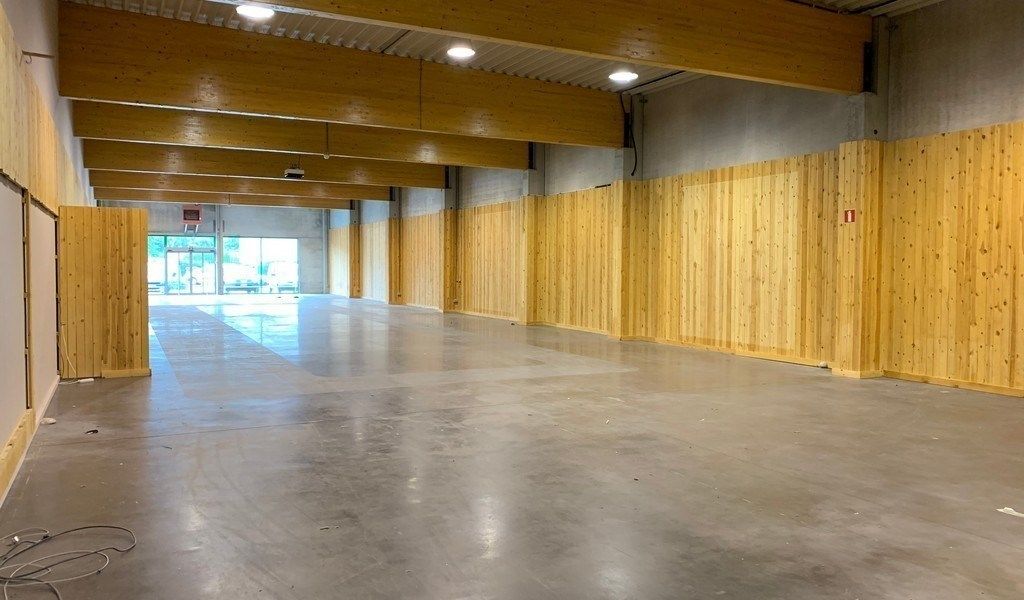 Commercieel gelegen winkel te huur in Lochristi foto 5