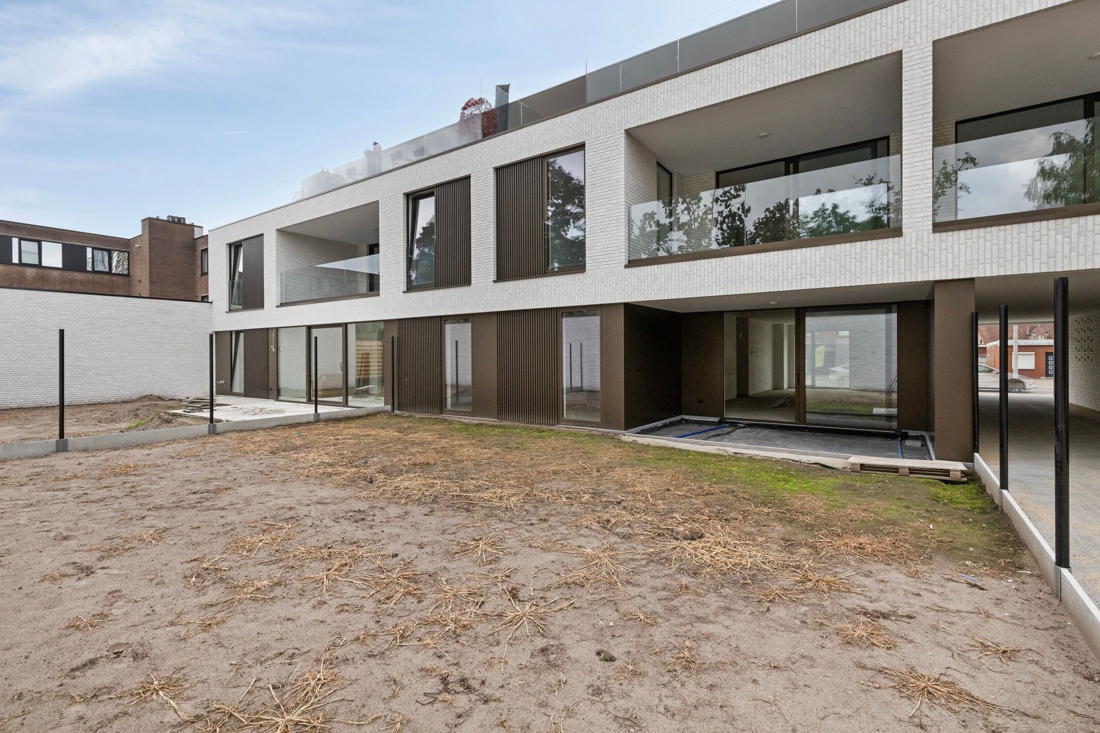 Gelijkvloers luxeappartement met 2 slaapkamers te Vosselaar foto {{pictureIndex}}