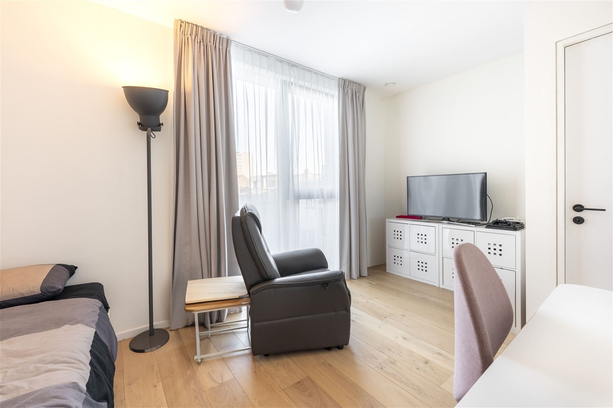 Ruim nieuwbouw app met 2 slk, 2 bk & 2 terrassen foto 18