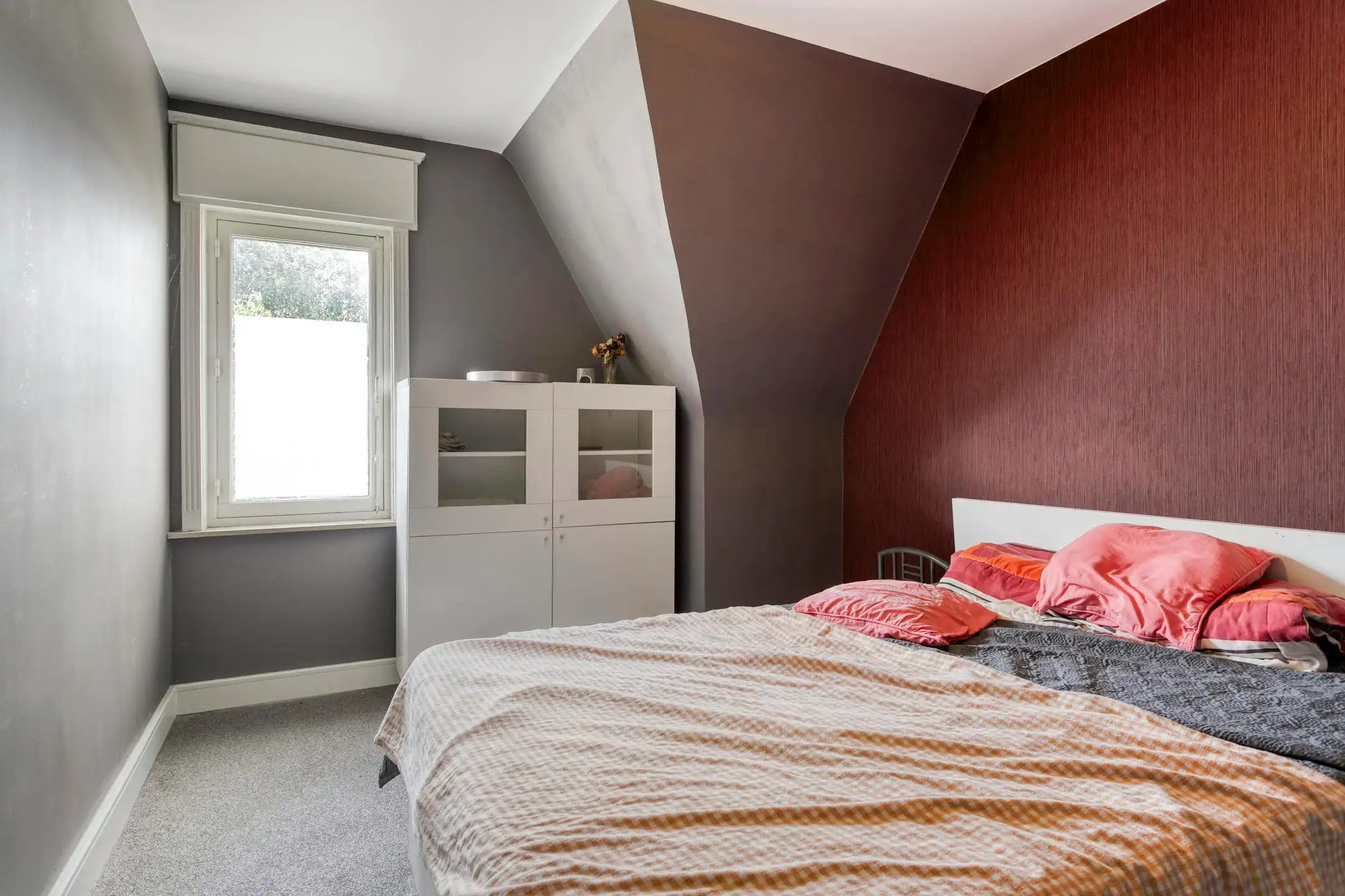 Woning met mogelijkheid tot magazijn te koop in Kuurne! foto 12
