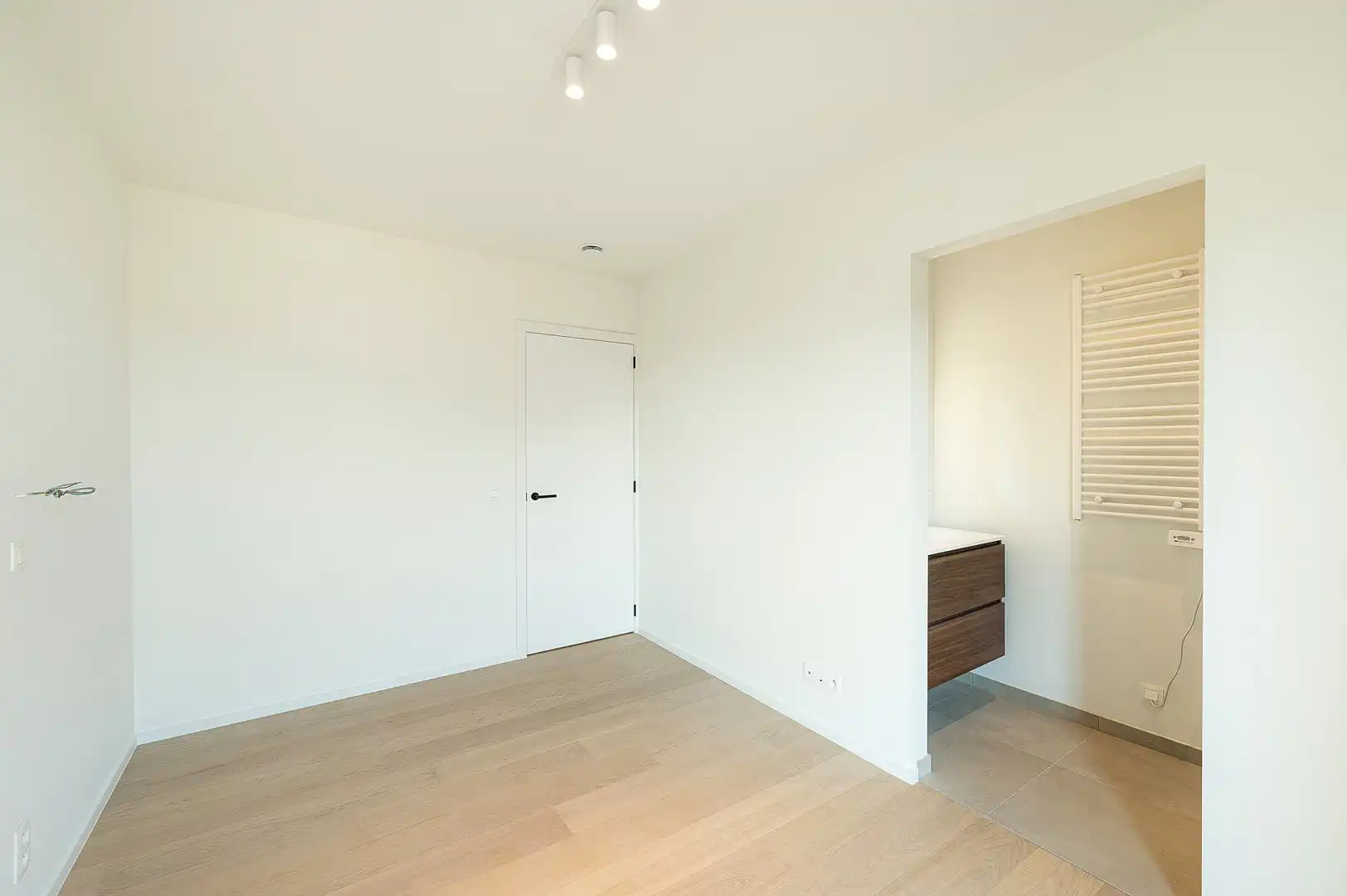 Prachtig nieuwbouwappartement op een centrale ligging in Knokke. foto 15