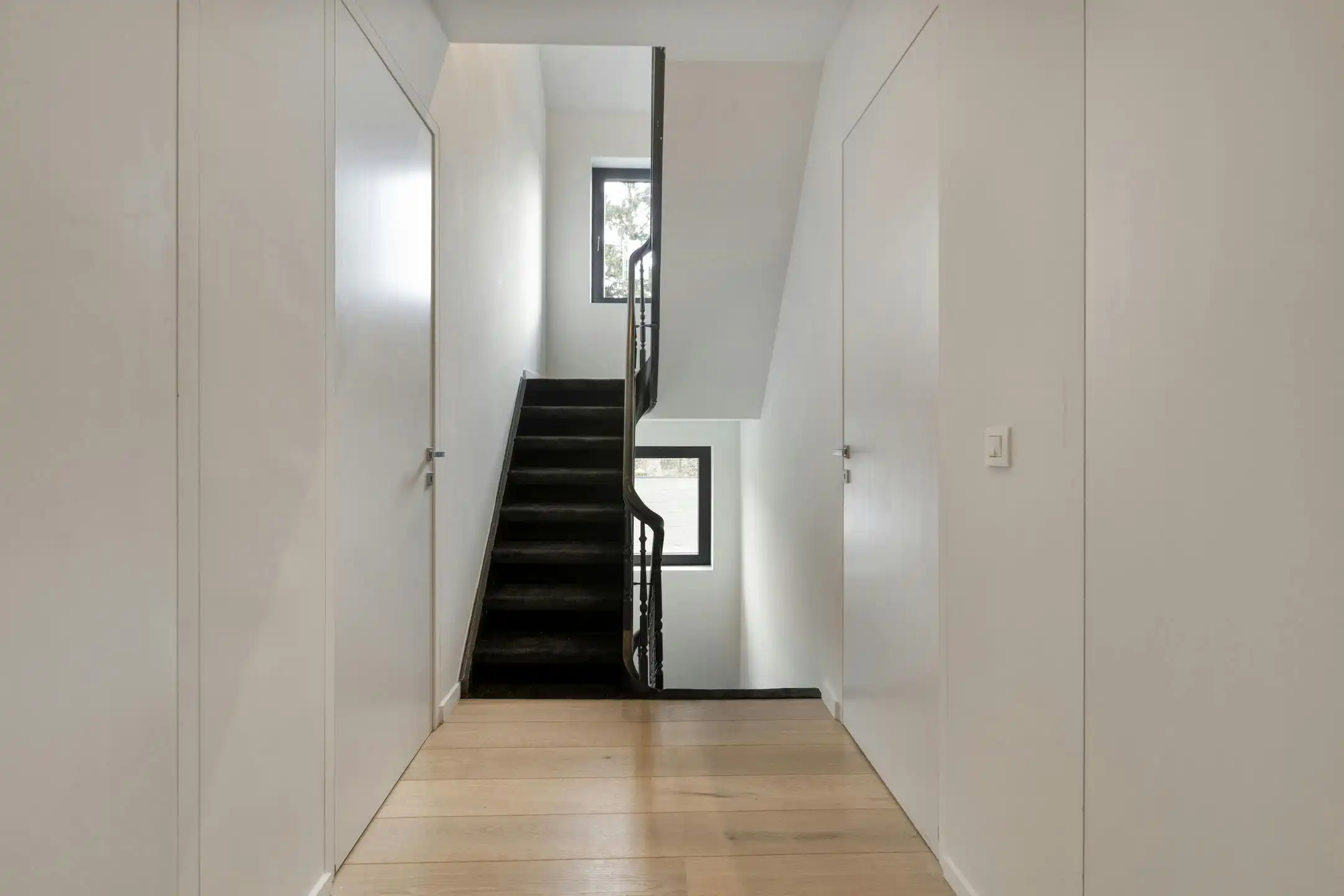 Luxueuze stadswoning met 5 slaapkamers en twee badkamers in Runkst foto 14