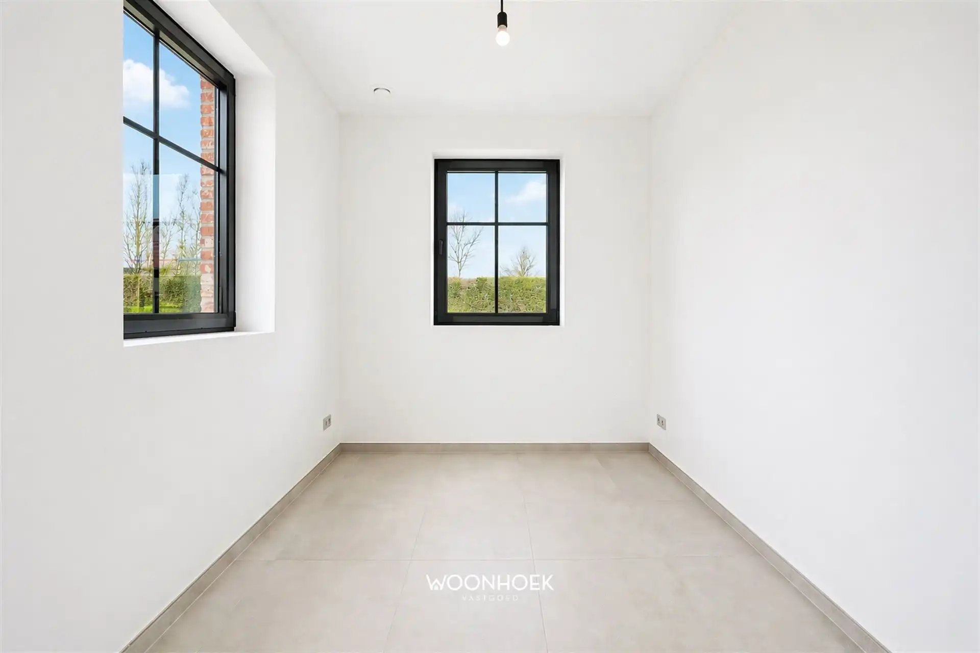 Stijlvolle nieuwbouwwoning met 4 slaapkamers aan 6% BTW foto 11