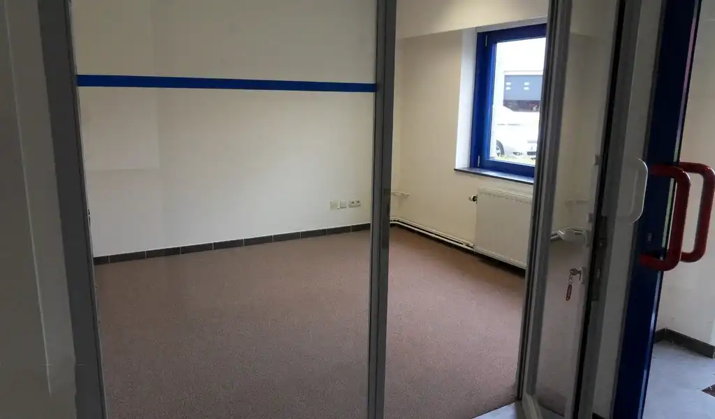 Kantoorruimte te huur Prins Boudewijnlaan Kontich foto 4