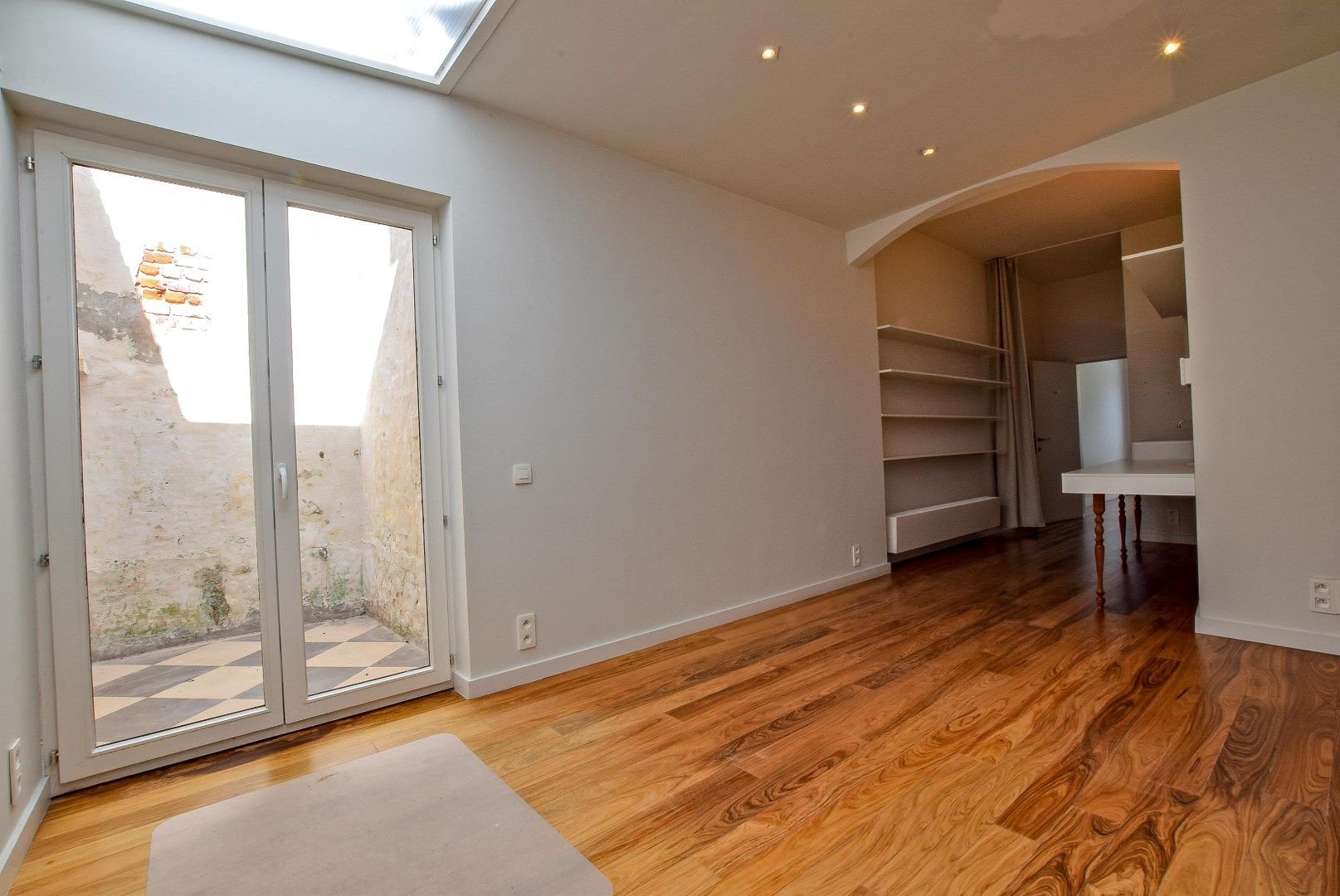 Charmante stadswoning met praktijkruimte in hartje Nieuwpoort-Stad op 91 m². foto 19