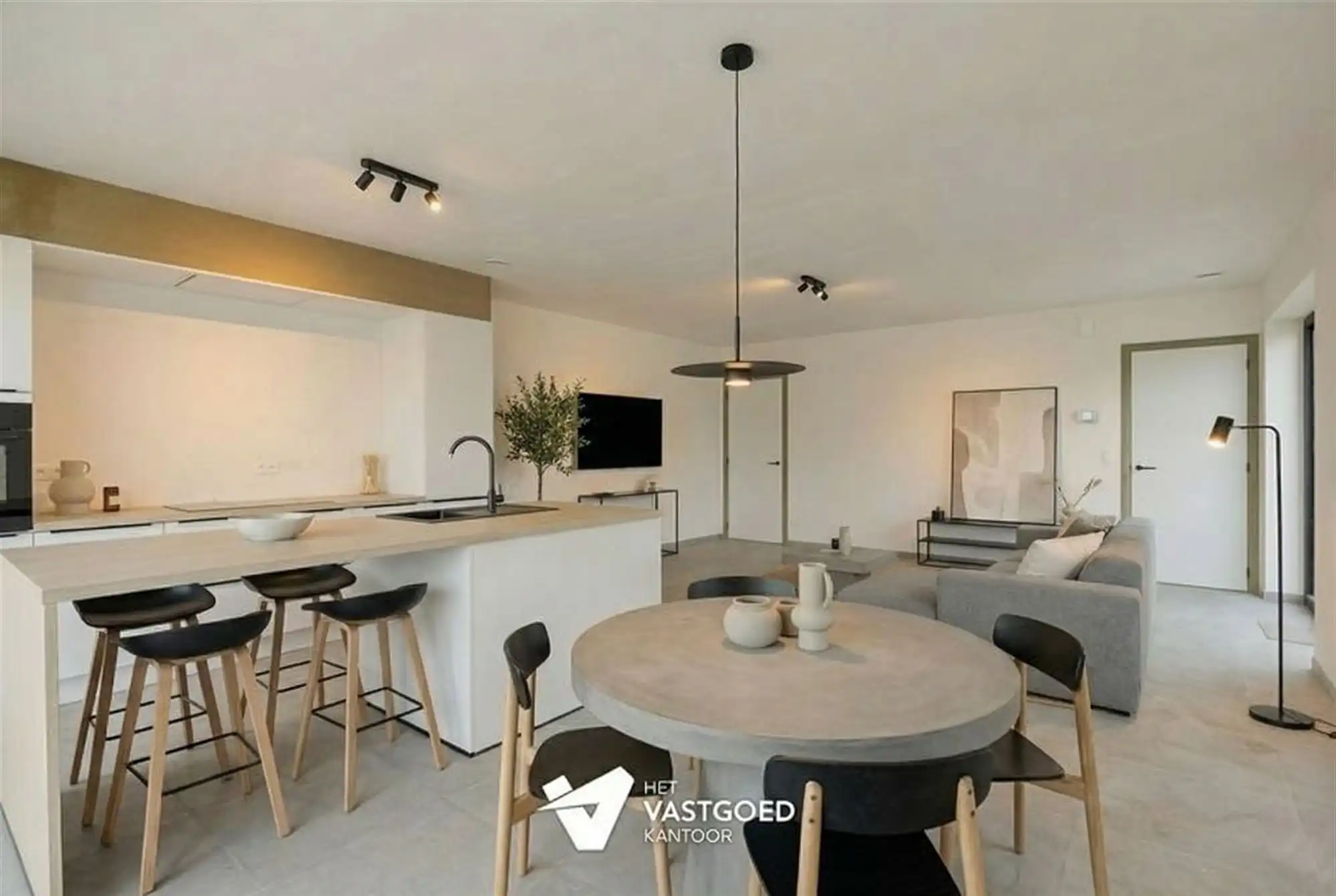 MODERNE AFGEWERKTE NIEUWBOUWWONING OP CENTRALE EN RUSTIGE LIGGING TE PEER foto 3