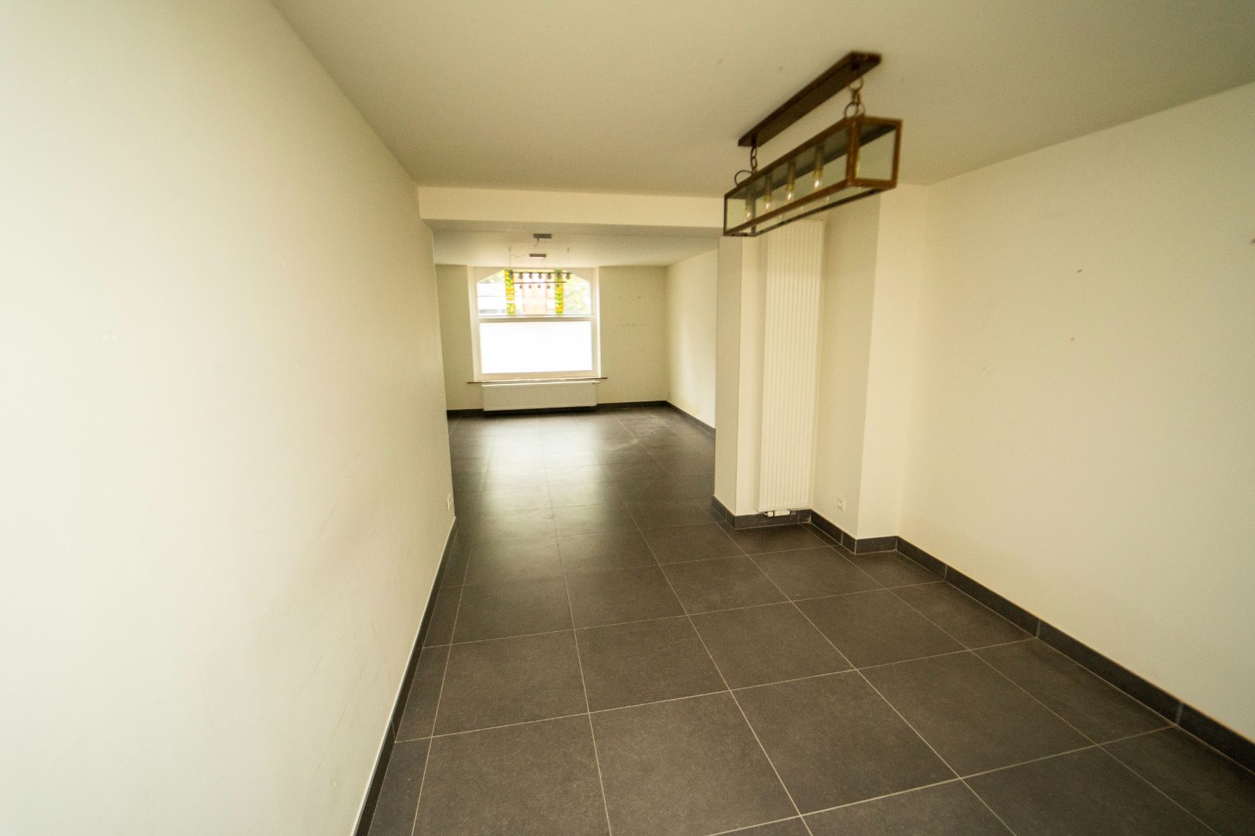 Gerenoveerd appartement  vlak bij station Gent Sint-Pieters te huur foto 7