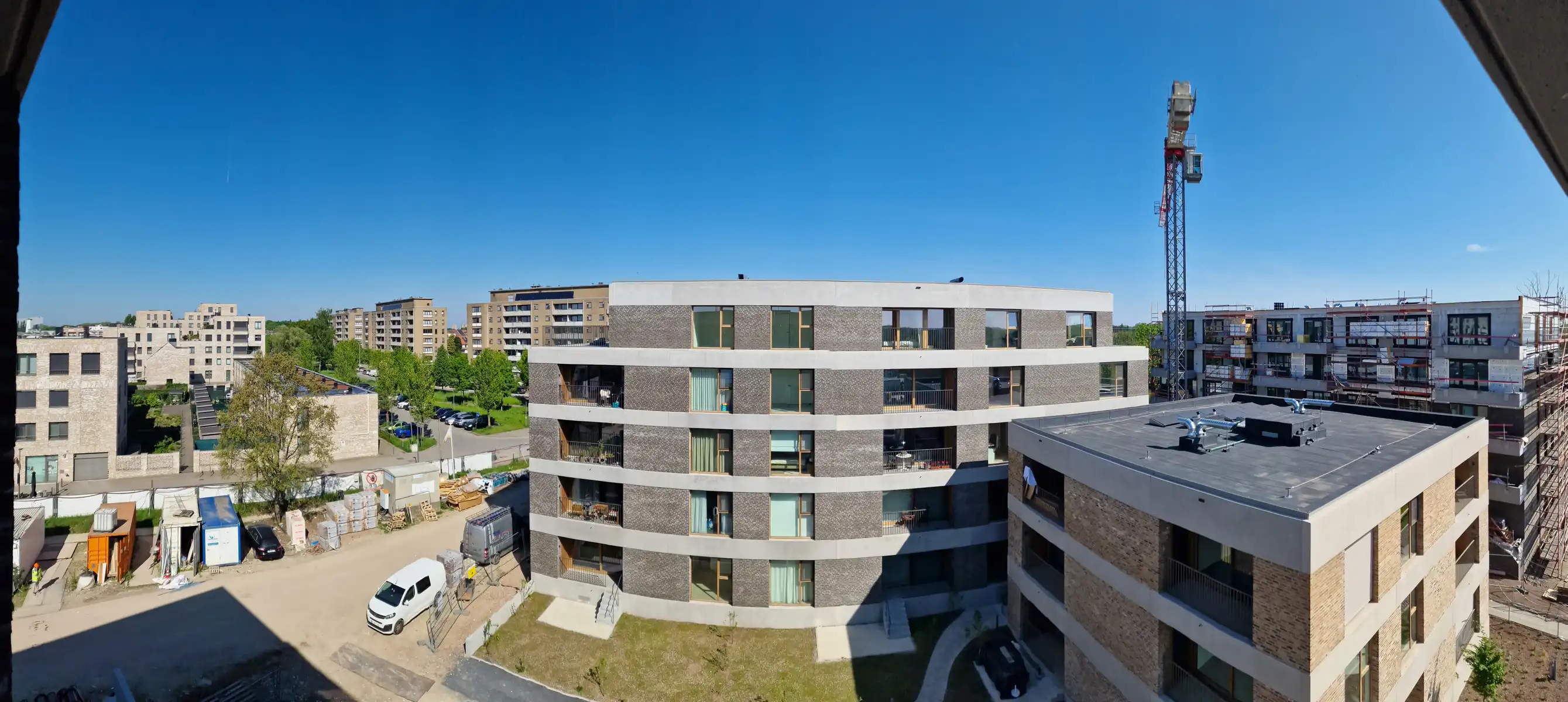 Rustig en comfortabel 2slpk appt. met zicht op park  foto 7
