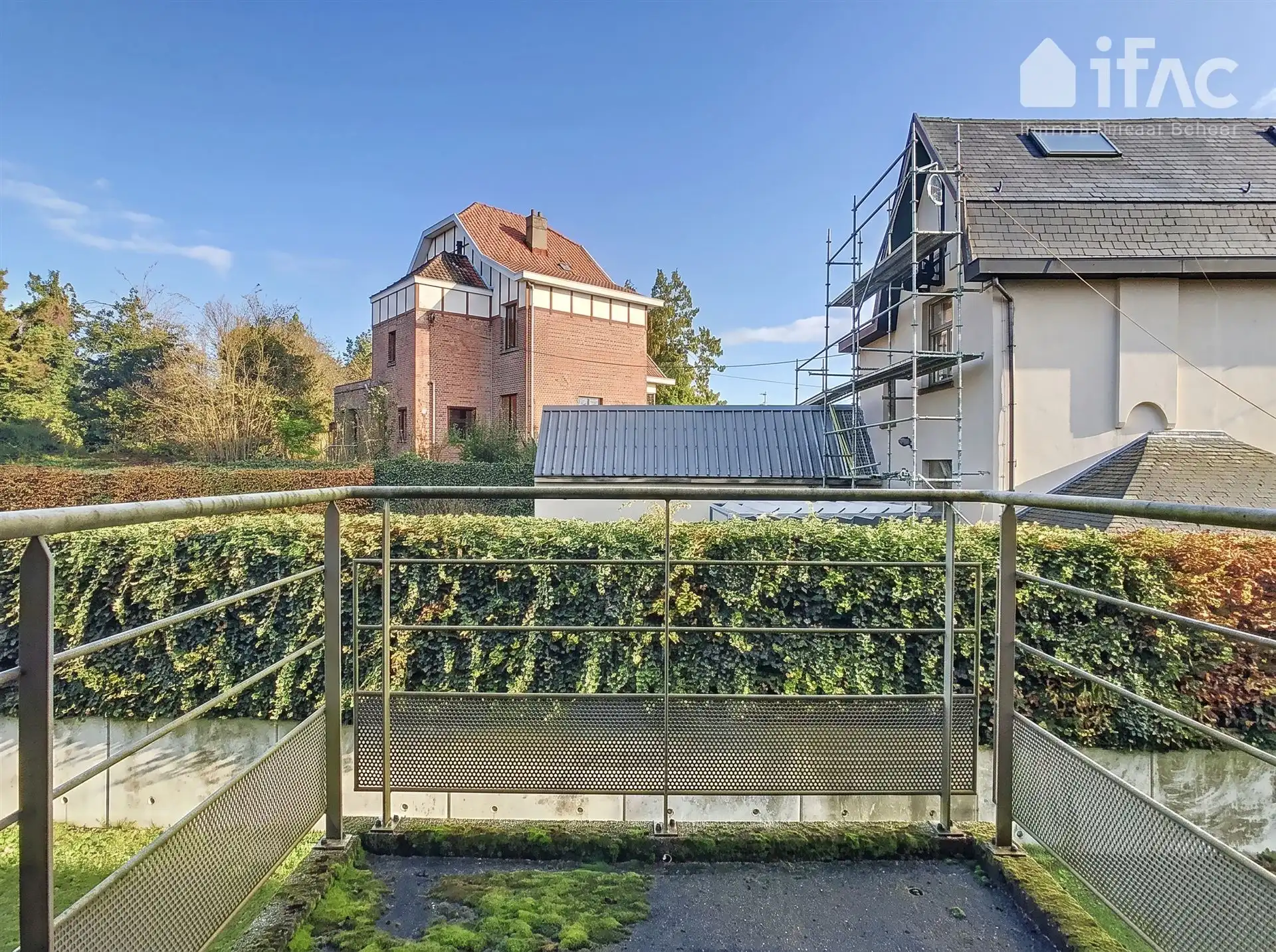 Studio met terras foto 7