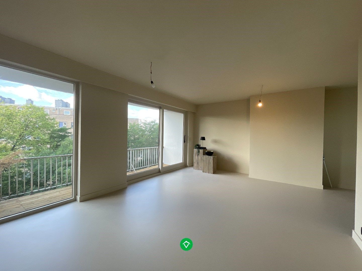 Prachtig ingericht appartement met 2 slaapkamers en terras te Roeselare foto 2