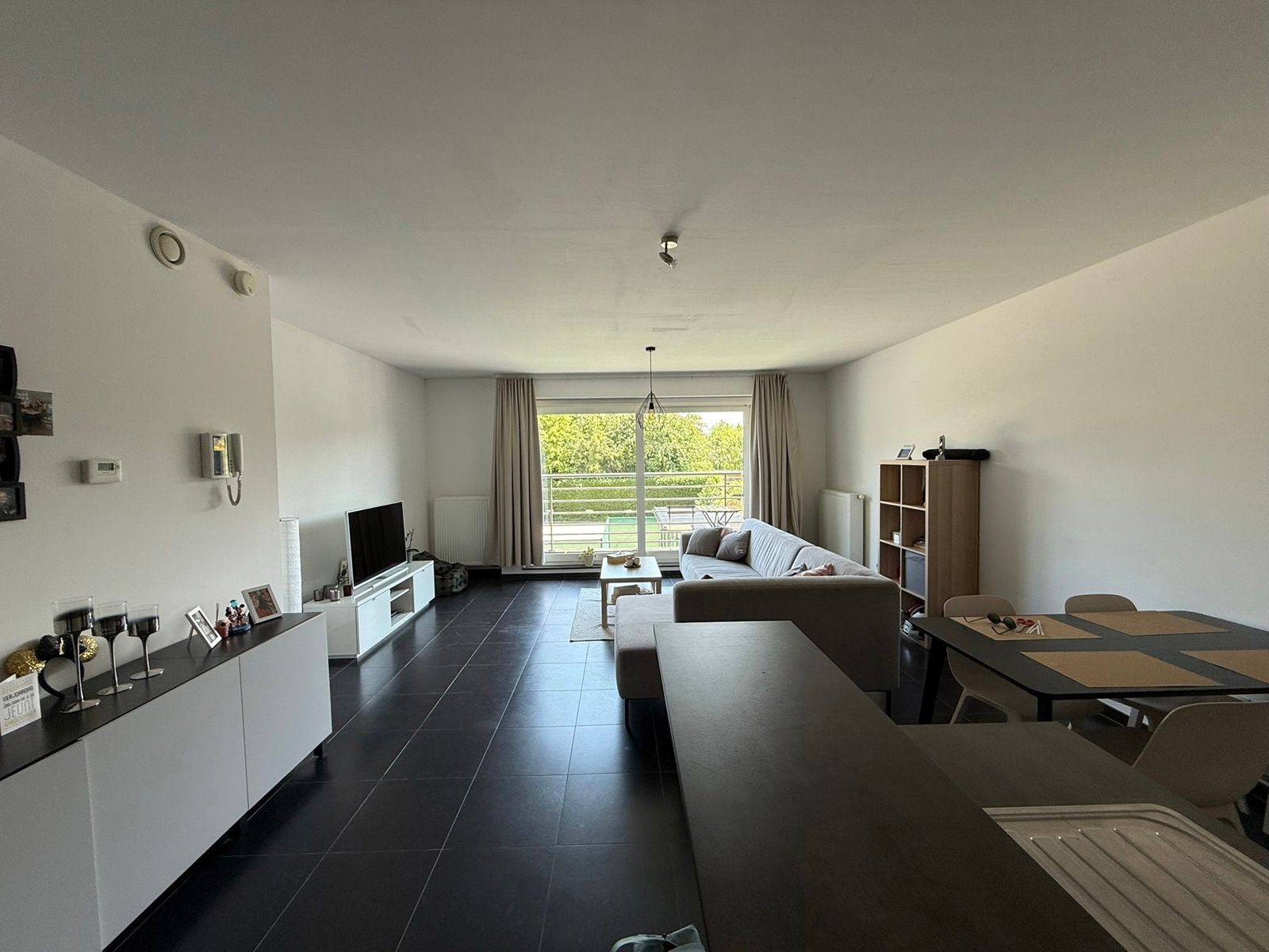 Appartement met terras en autostaanplaats  foto 9