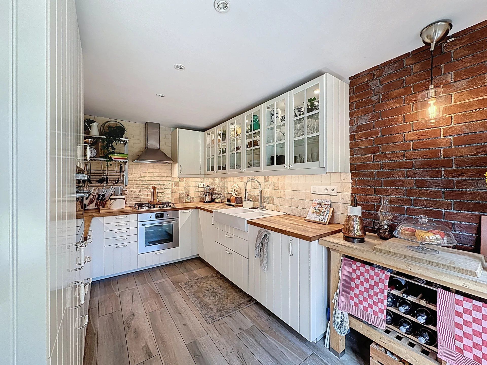 Volledig gerenoveerde villa in de Europese wijk. foto 22