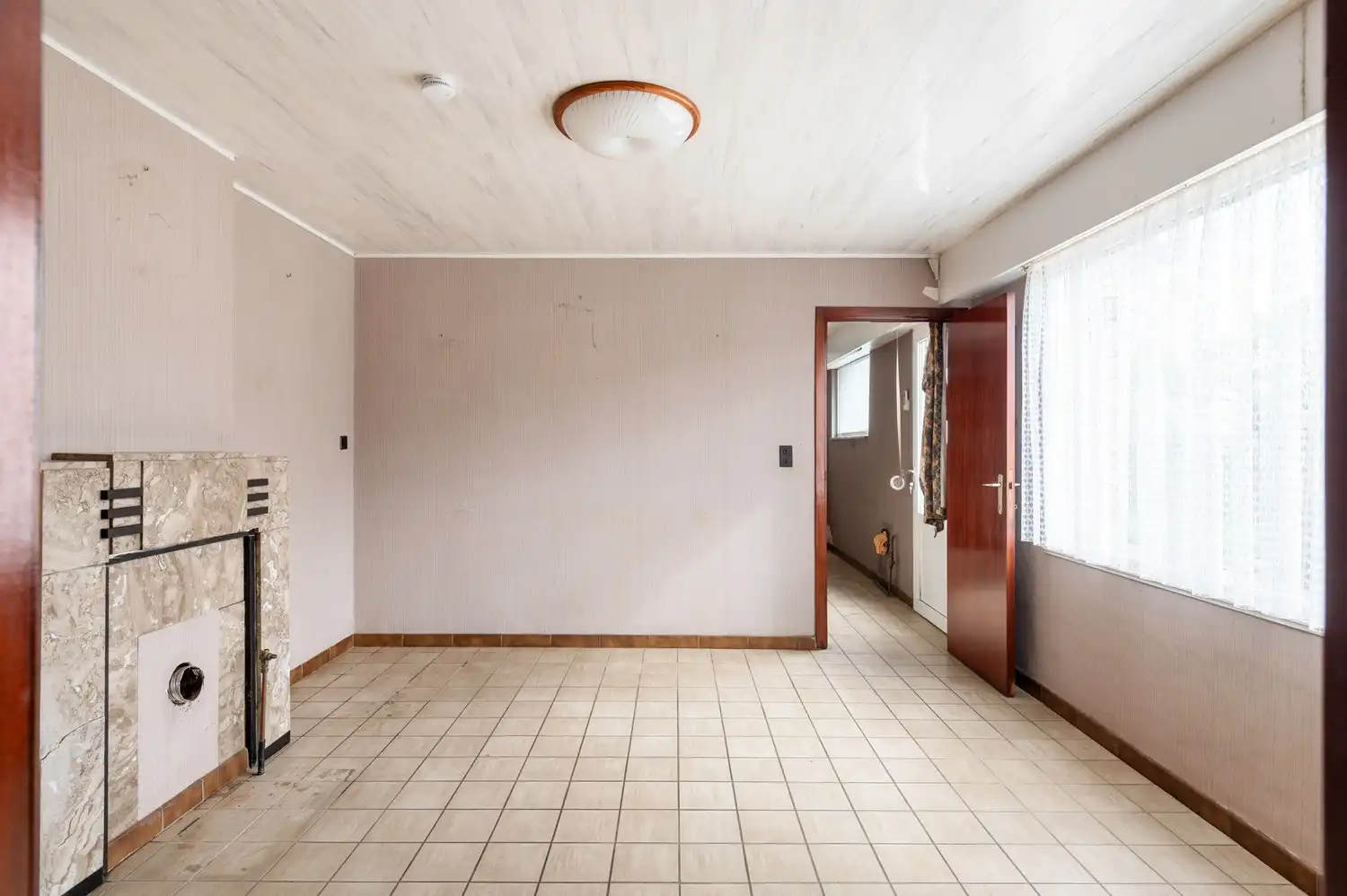 Totaal te renoveren halfopen bebouwing op goede locatie in Lier foto 10
