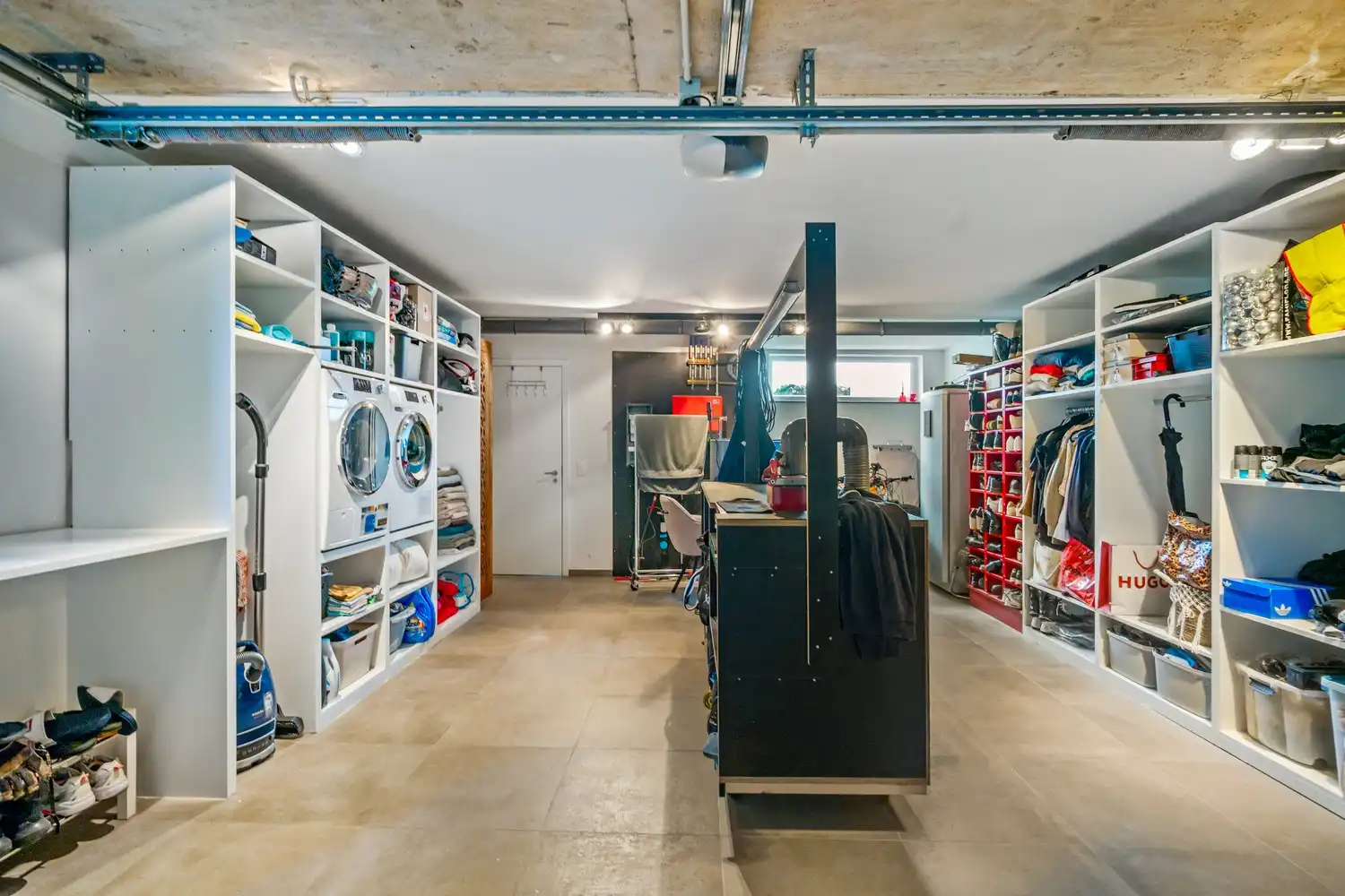 Instapklare energiezuinige villa met 4 zeer ruime slpkrs en ruime inpandige garage op 1006m2 foto 13