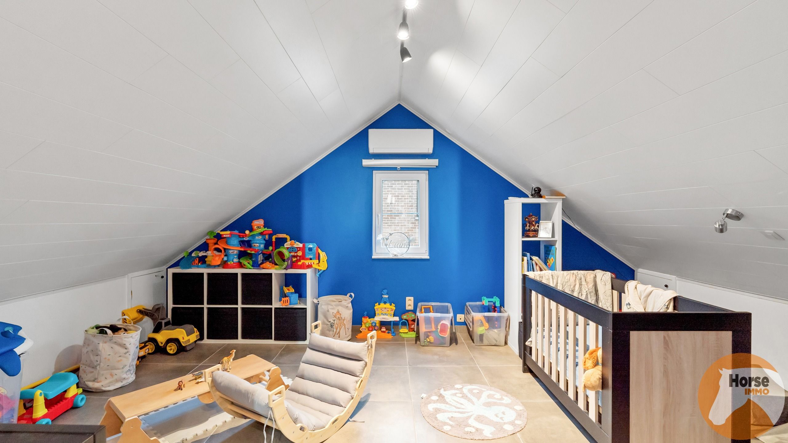 BILZEN-HOESELT - Gerenoveerde woning met paardenstal foto 19