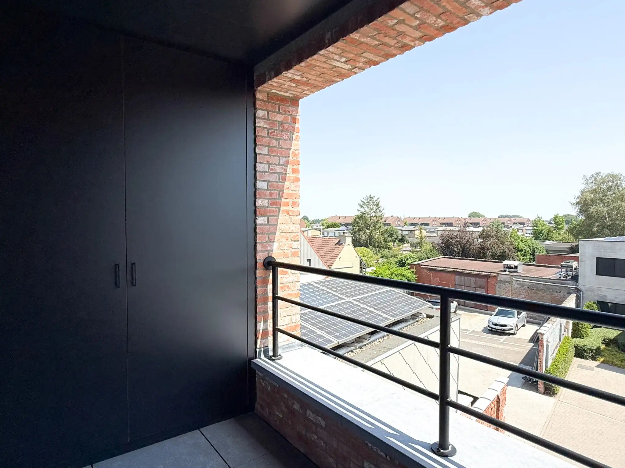 Ruim  nieuwbouwappartement van 113m² met twee slaapkamers , terras en autostaanplaats foto 16