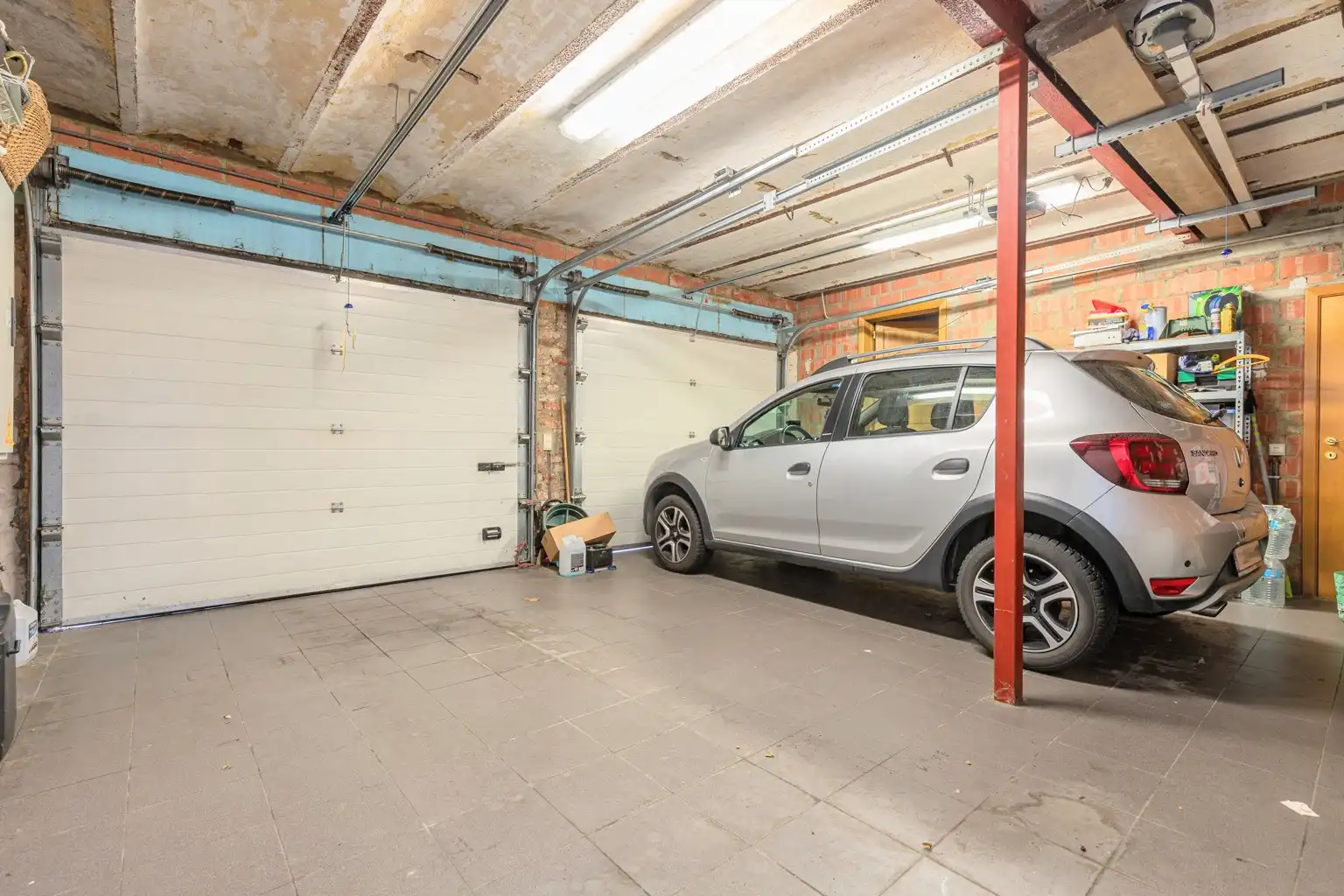 KARAKTERVOLLE WONING MET APPARTEMENT foto 18