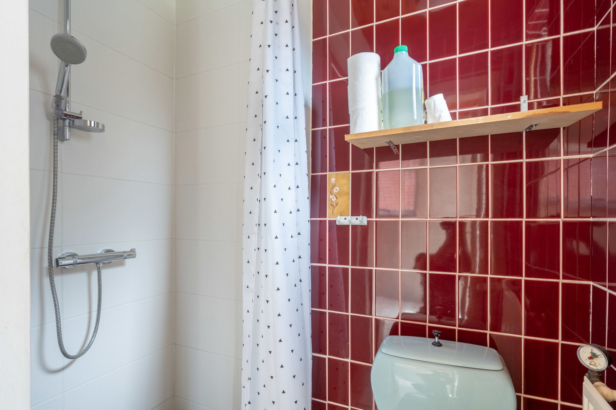 Te renoveren woning met toffe tuin en garage in het centrum foto 15