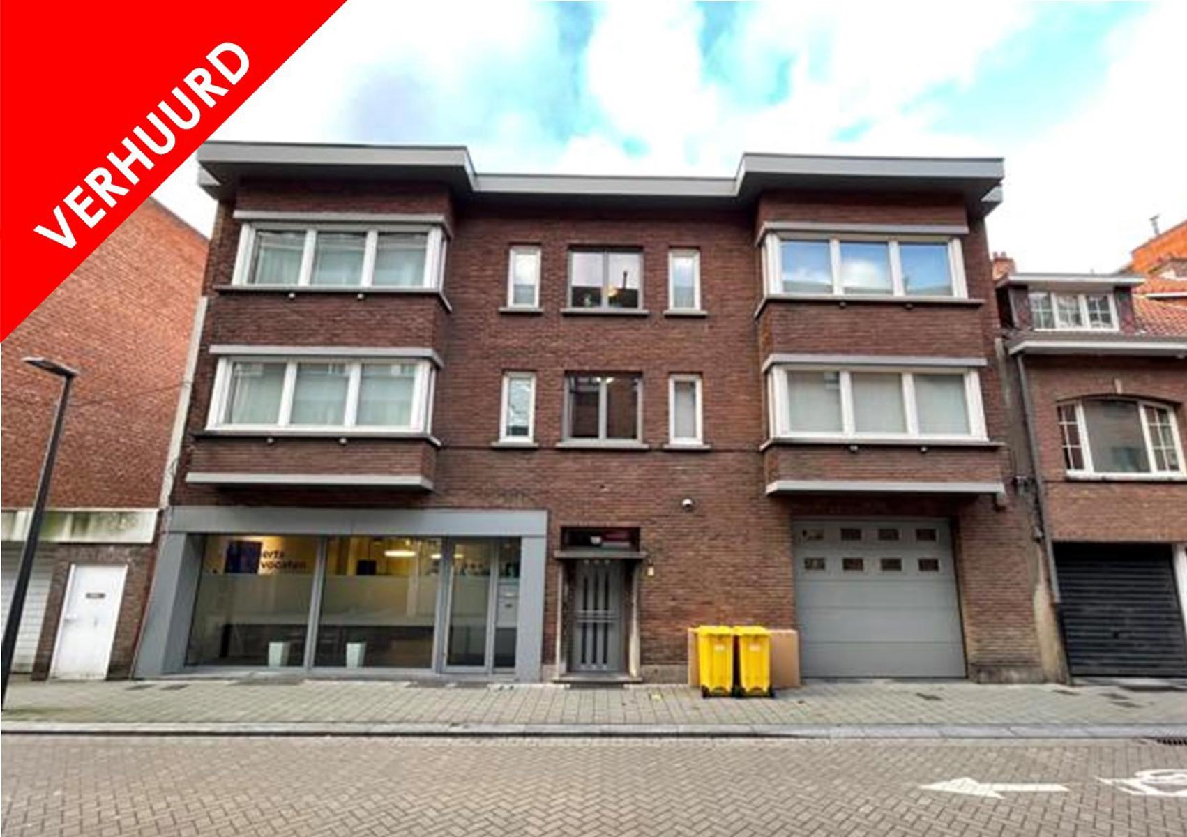 Centraal 2 slpk appartement met terras foto {{pictureIndex}}