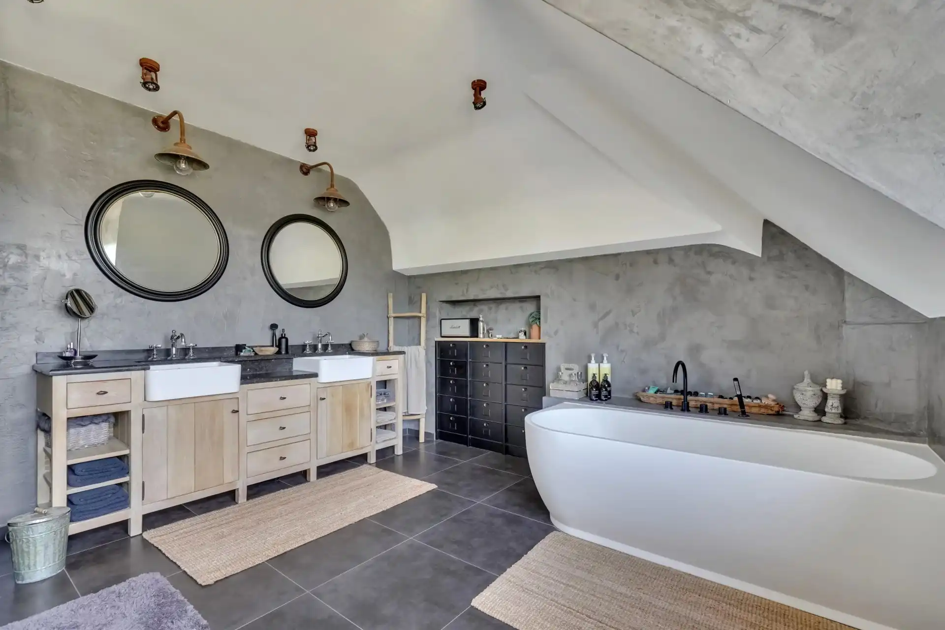 Luxe villa met zeven slaapkamers foto 29
