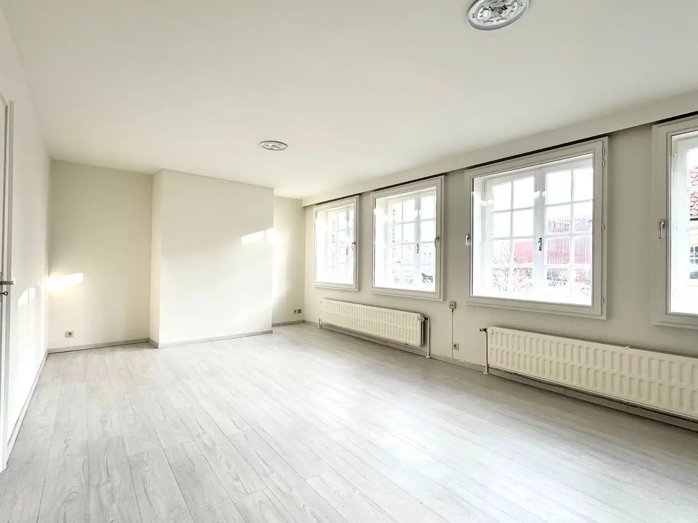 LICHTRIJK APPARTEMENT met ZICHT op ’t ZAND foto 3