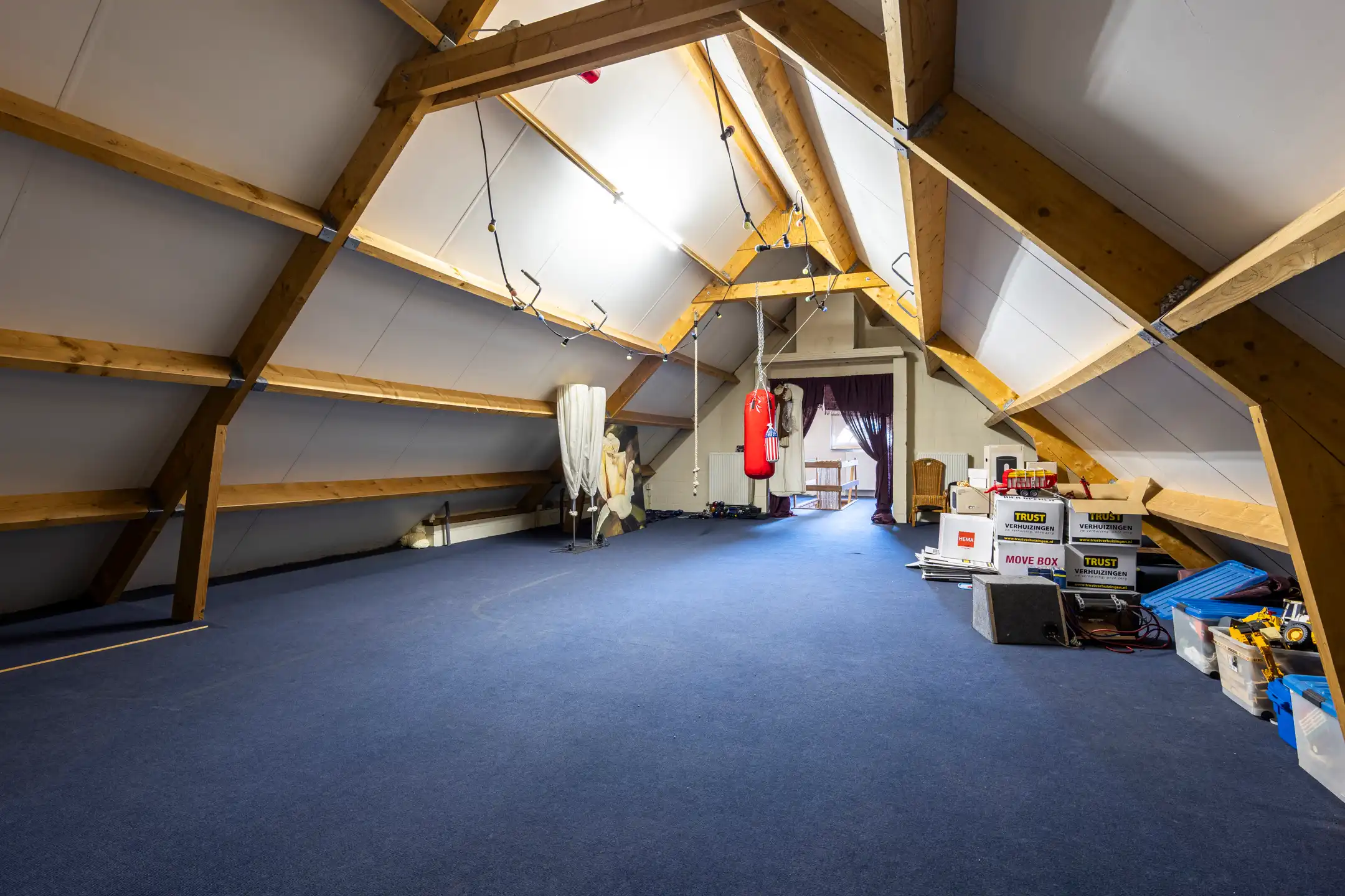Luxe  villa met een oppervlakte van 475m²  op 1.383m² grond. foto 25