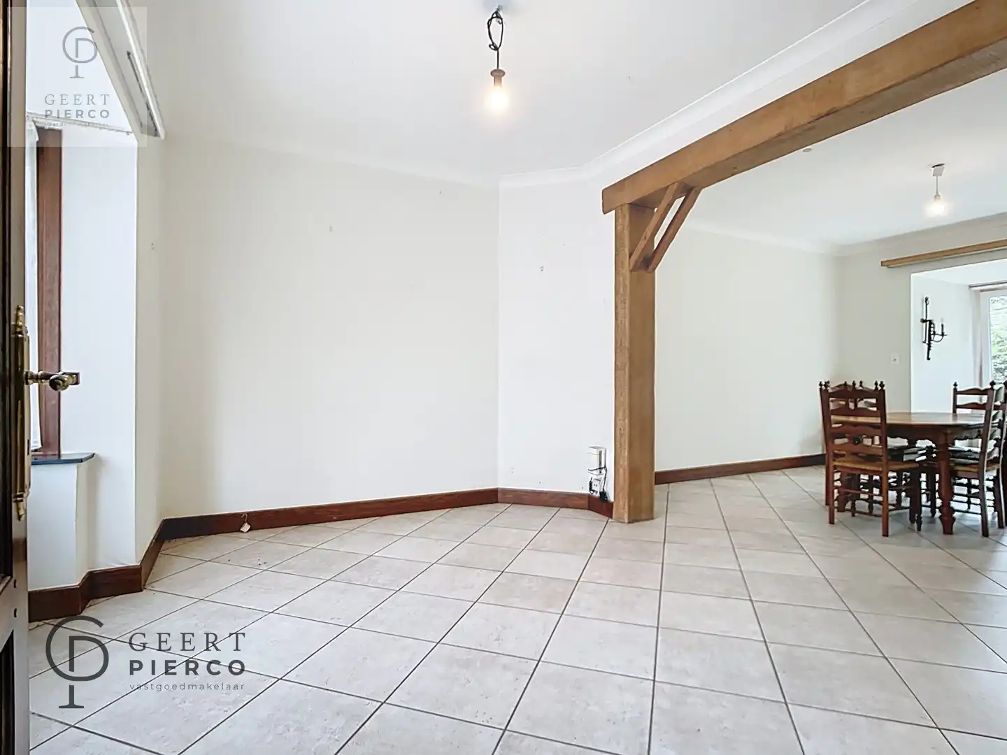 Super gezellige stadswoning gelegen op een prachtig perceel foto 7