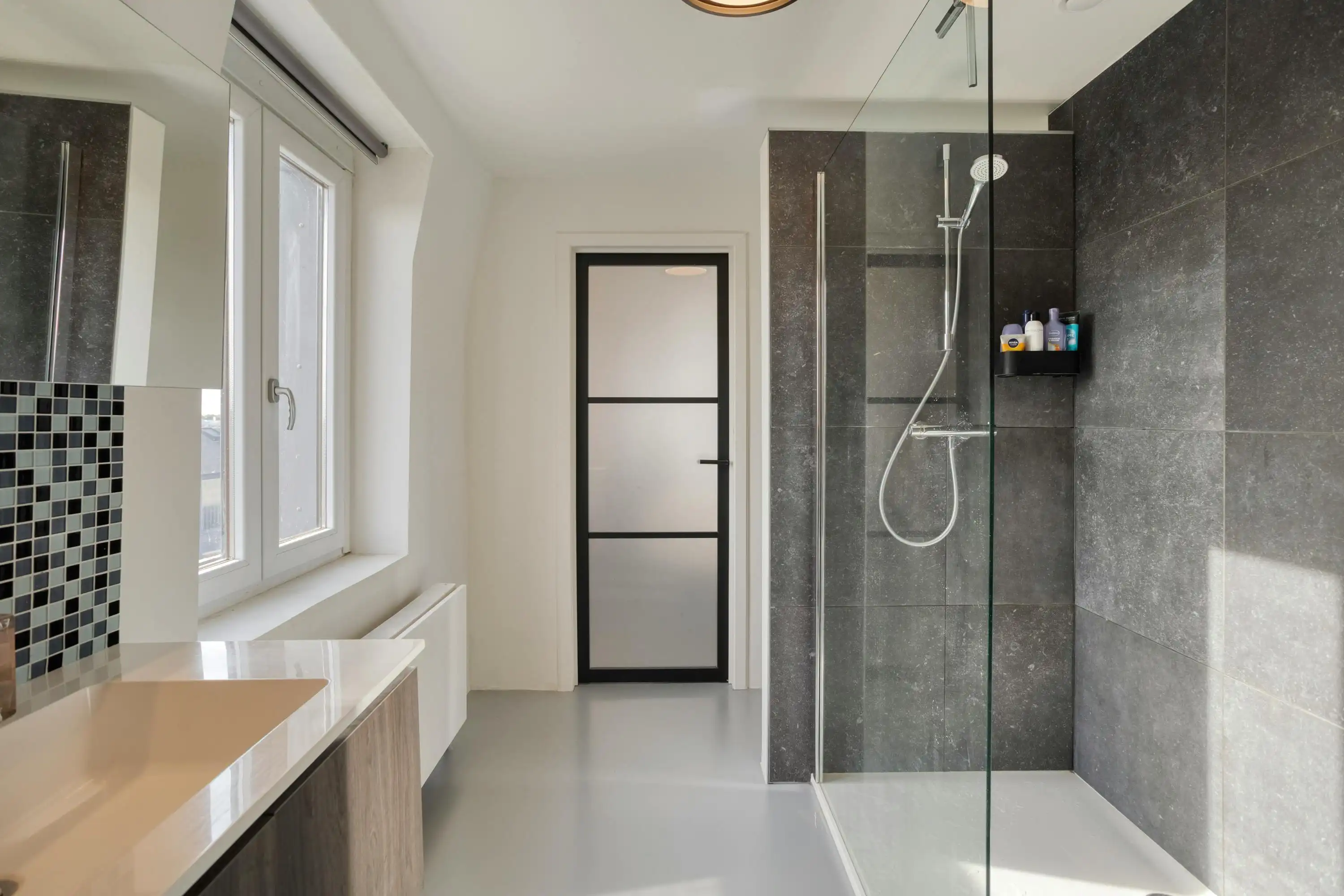 Appartement te koop met prachtig zicht op Park Spoor Noord foto 19