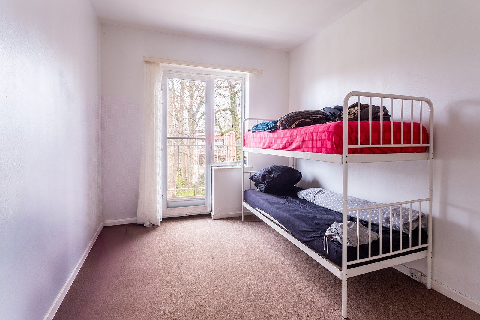Appartement met uitzicht op 38 kleurrijke papegaaien! foto 13