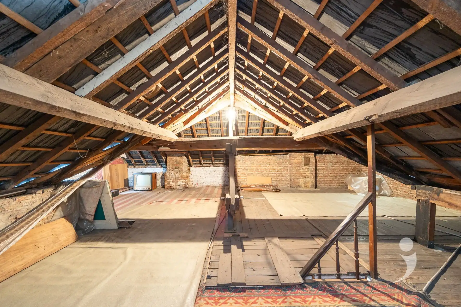 Statige woning op een mooi perceel! foto 17