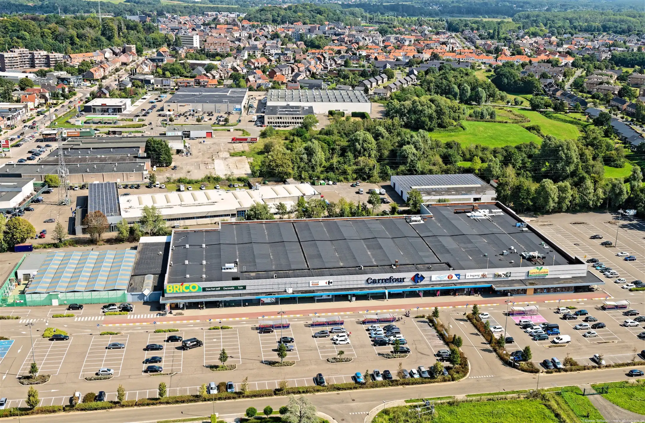 TE HUUR: commerciële ruimte van 87m² in Diest foto 3