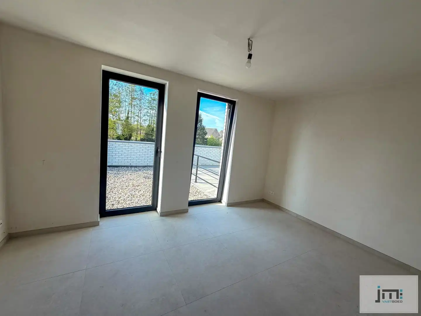 Prachtig appartement met 3 slaapkamers, carport en tuinberging foto 6